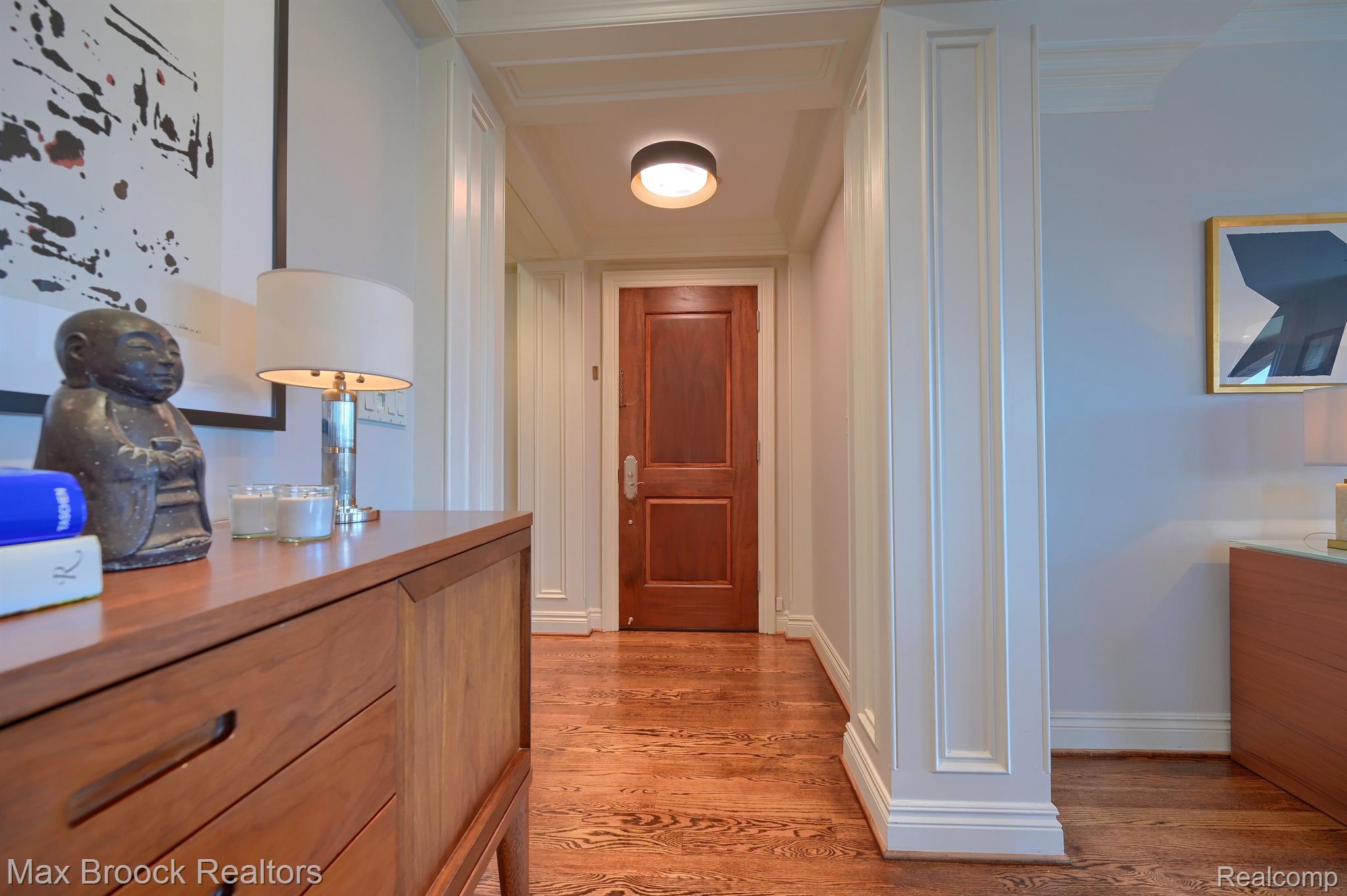 400 HAMILTON Row Unit: 400