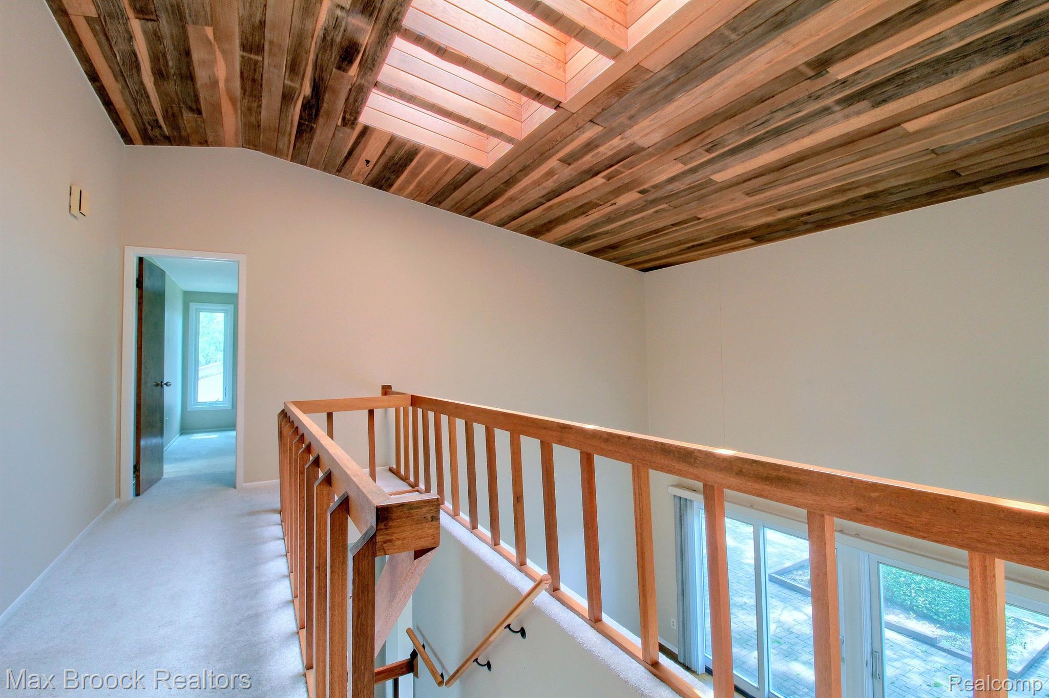 6330 TAMERLANE Drive