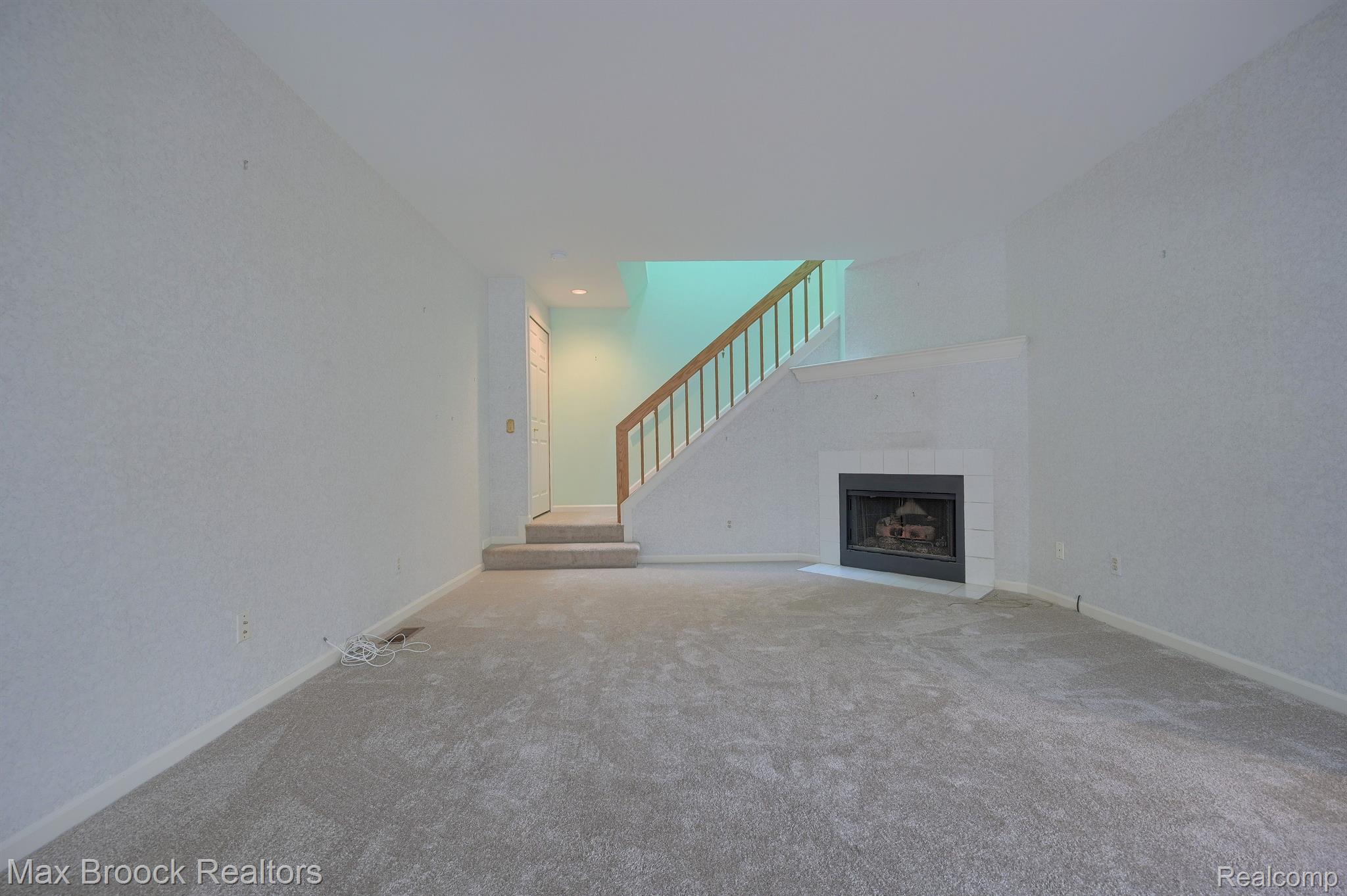 29389 BREEZEWOOD