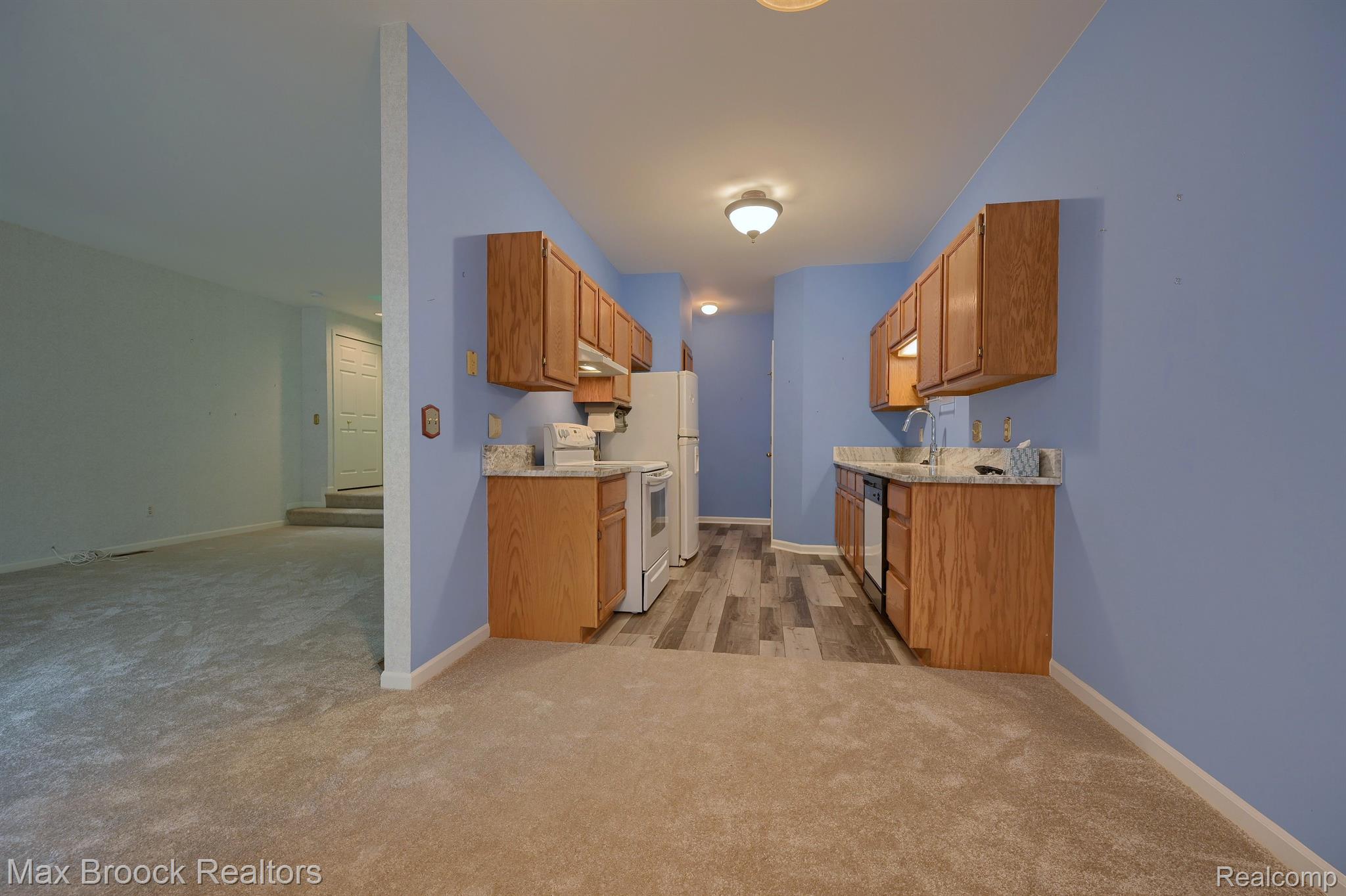 29389 BREEZEWOOD