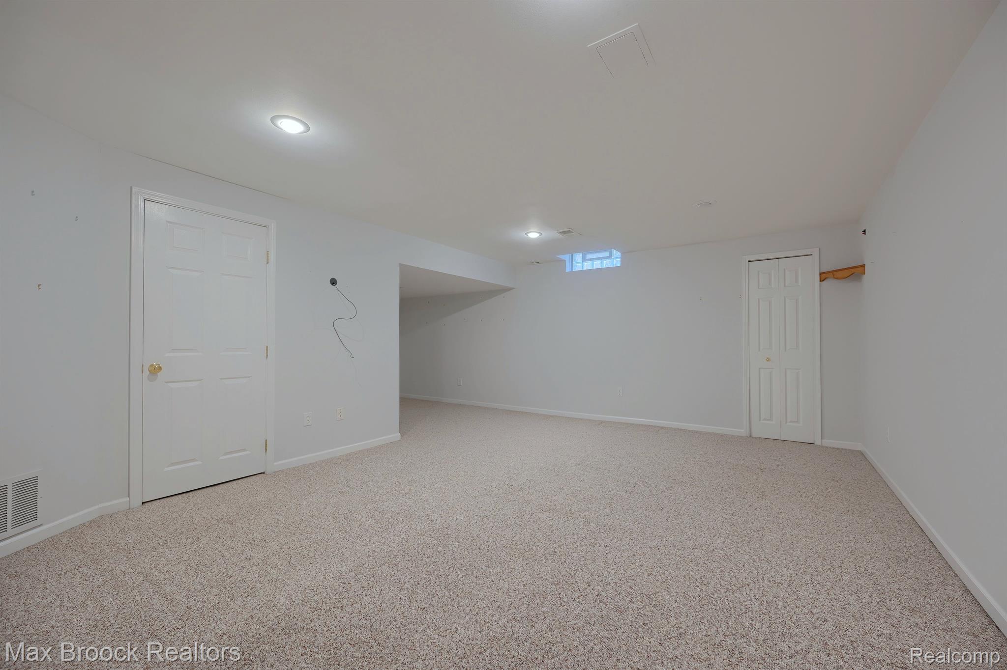29389 BREEZEWOOD