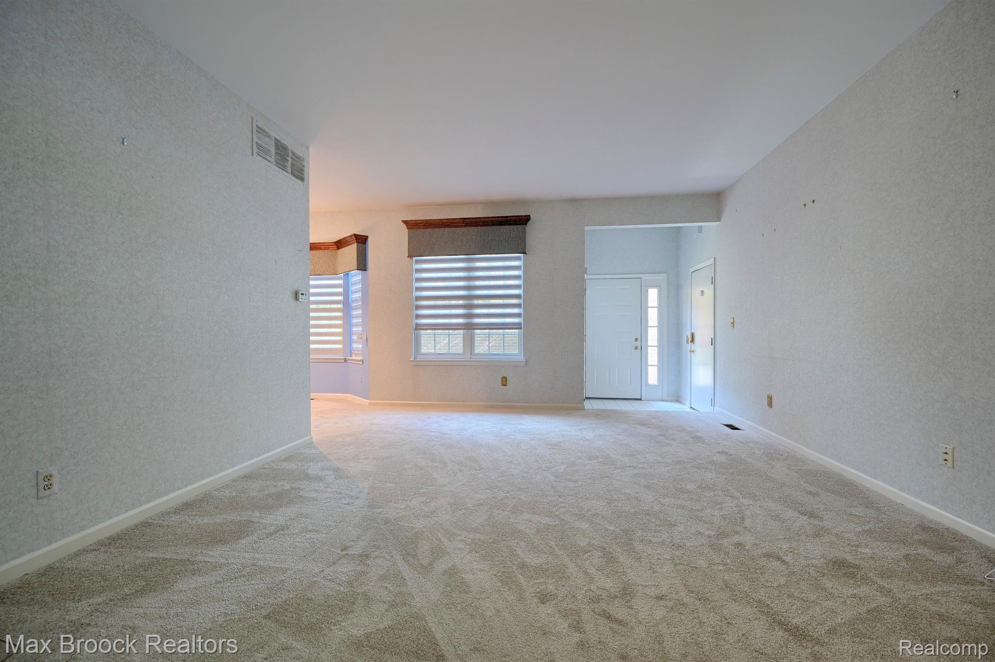 29389 BREEZEWOOD