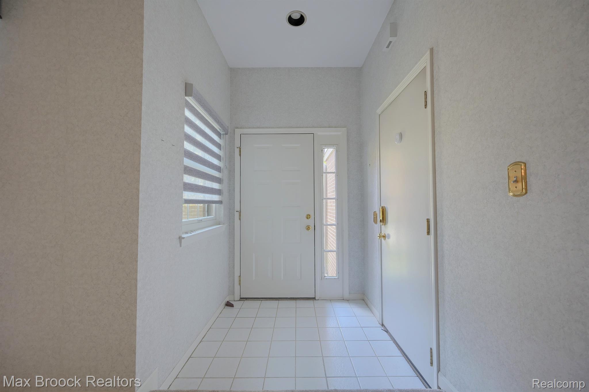 29389 BREEZEWOOD