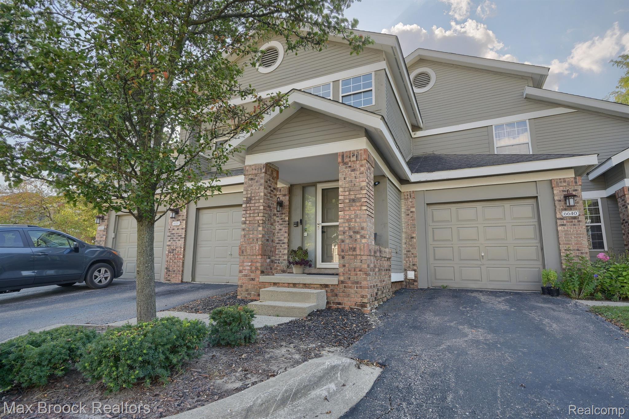 6630 HEARTHSIDE