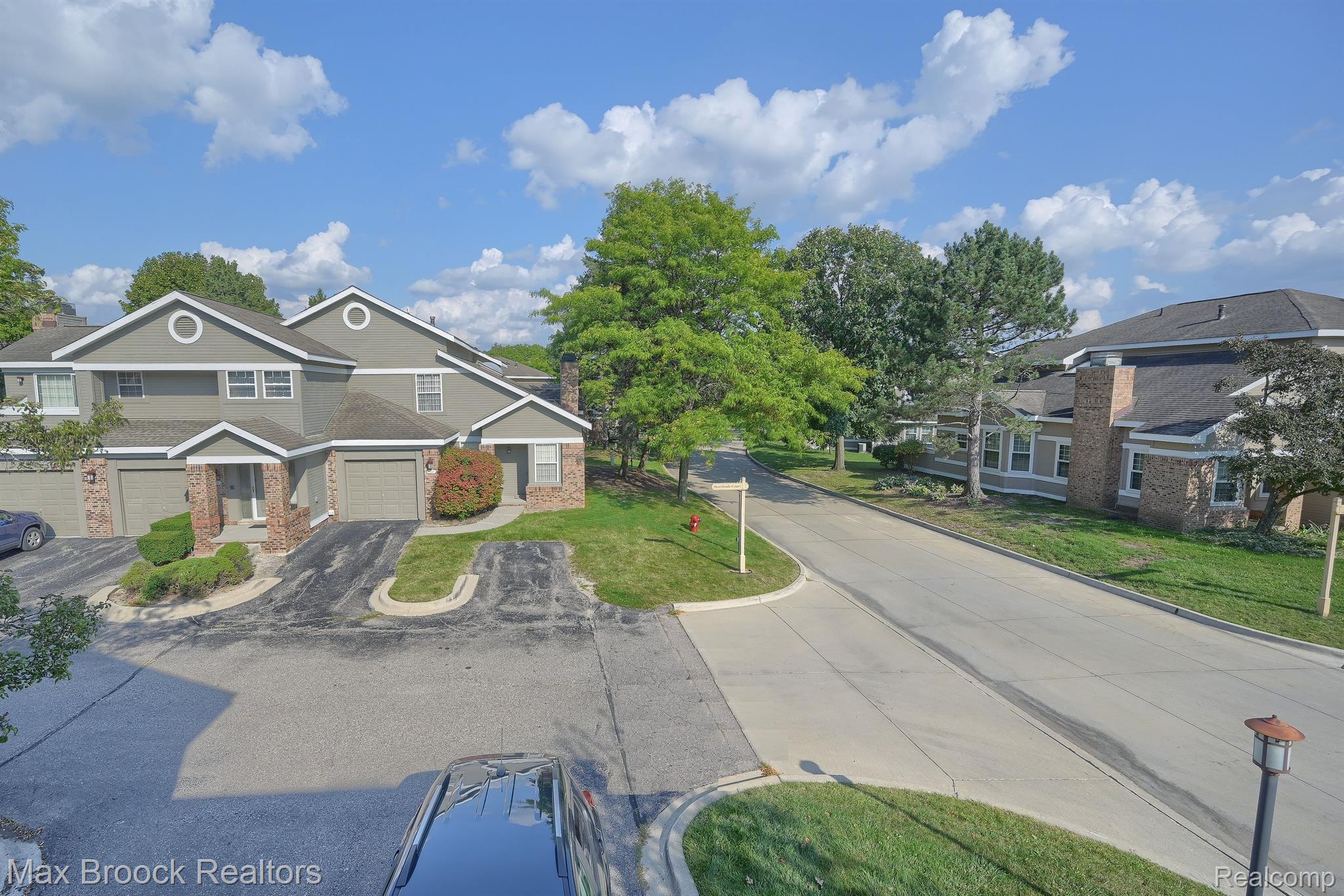 6630 HEARTHSIDE