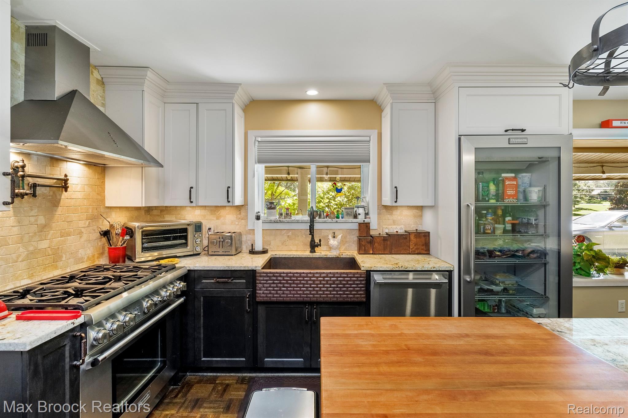 1904 SHORE HILL Drive