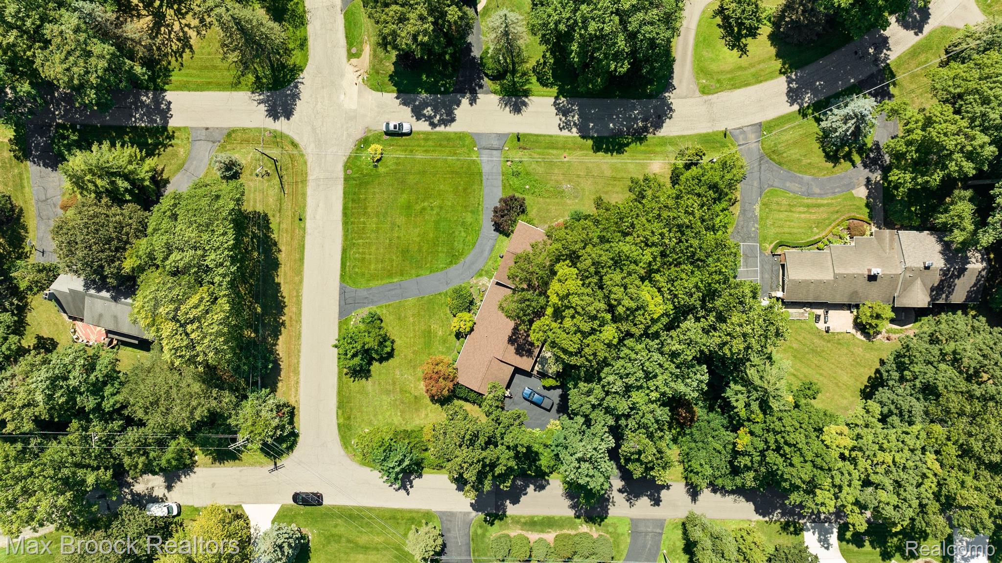 1904 SHORE HILL Drive