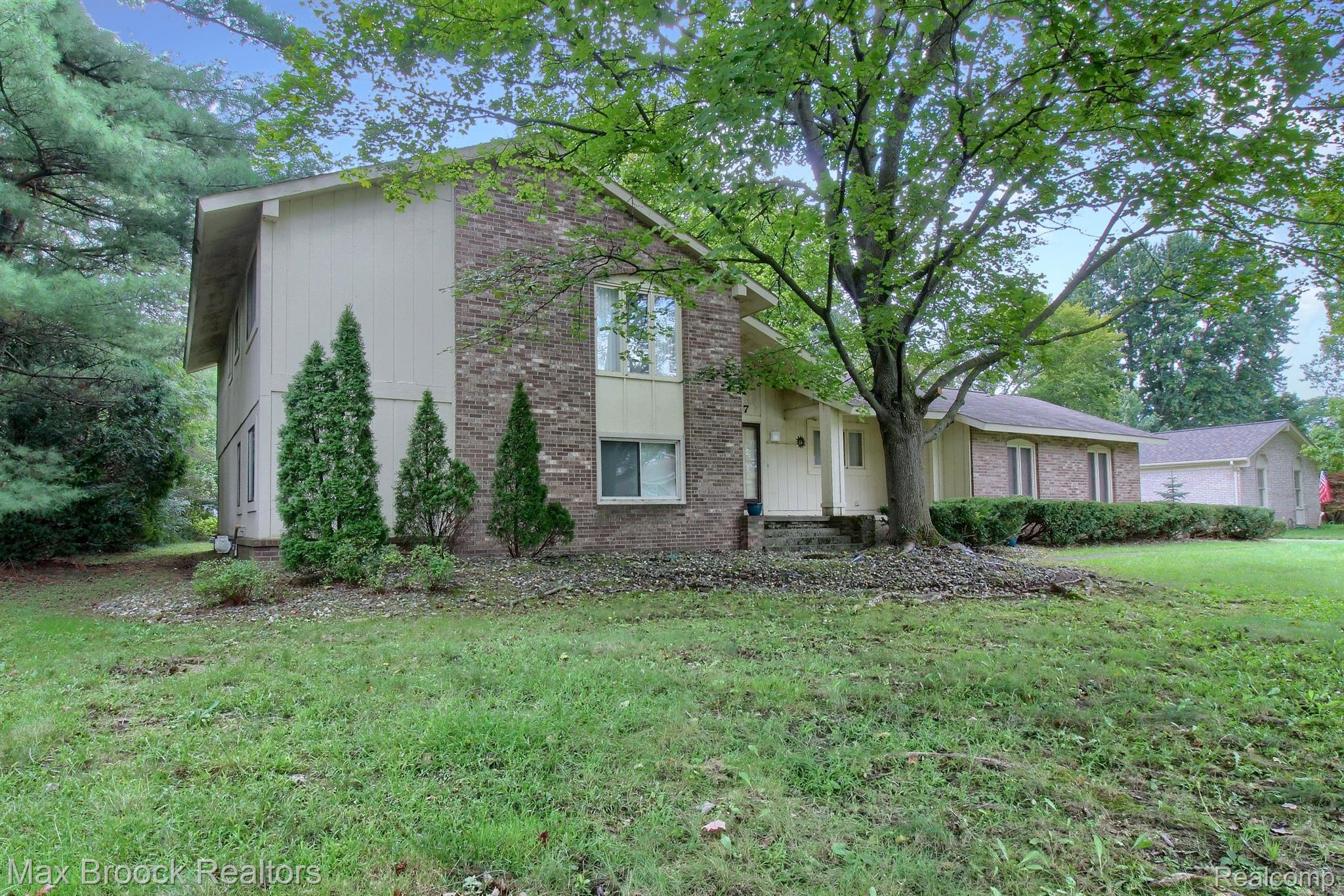 34347 LAKEHURST Drive