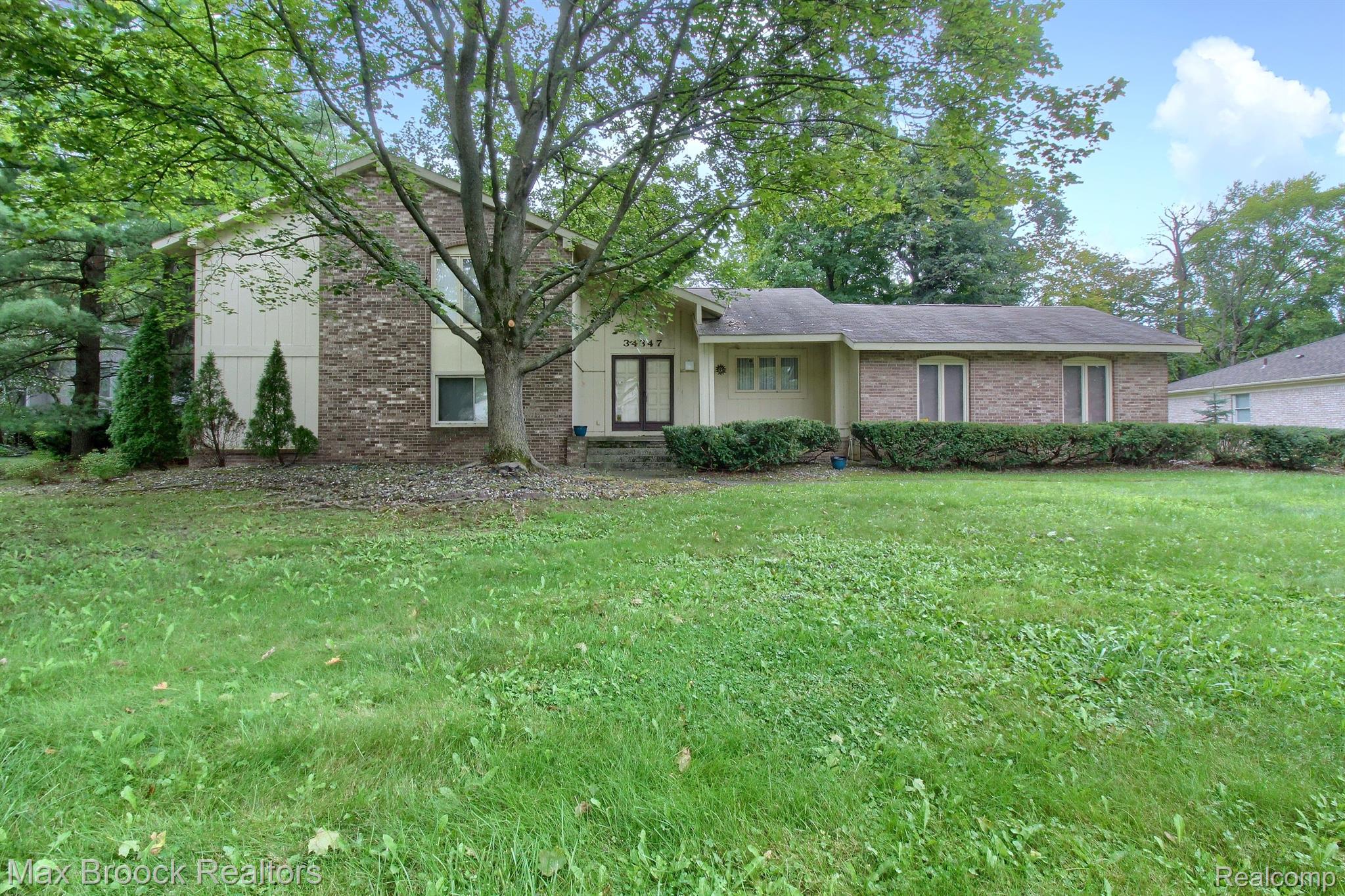 34347 LAKEHURST Drive