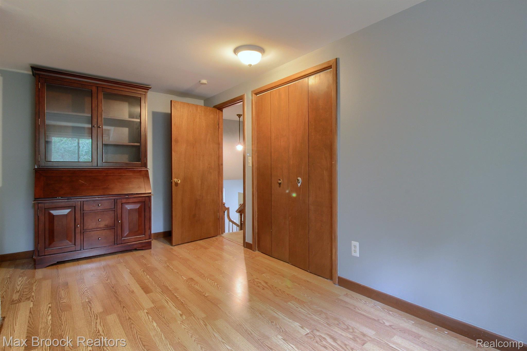 5811 Pontiac Trail
