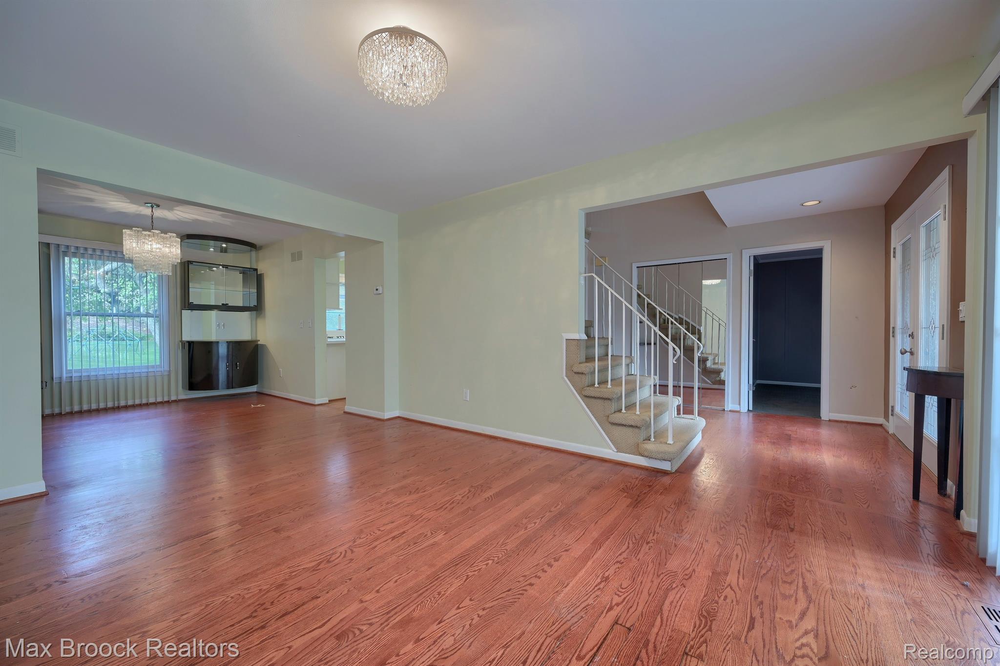 28857 LAKE PARK Drive