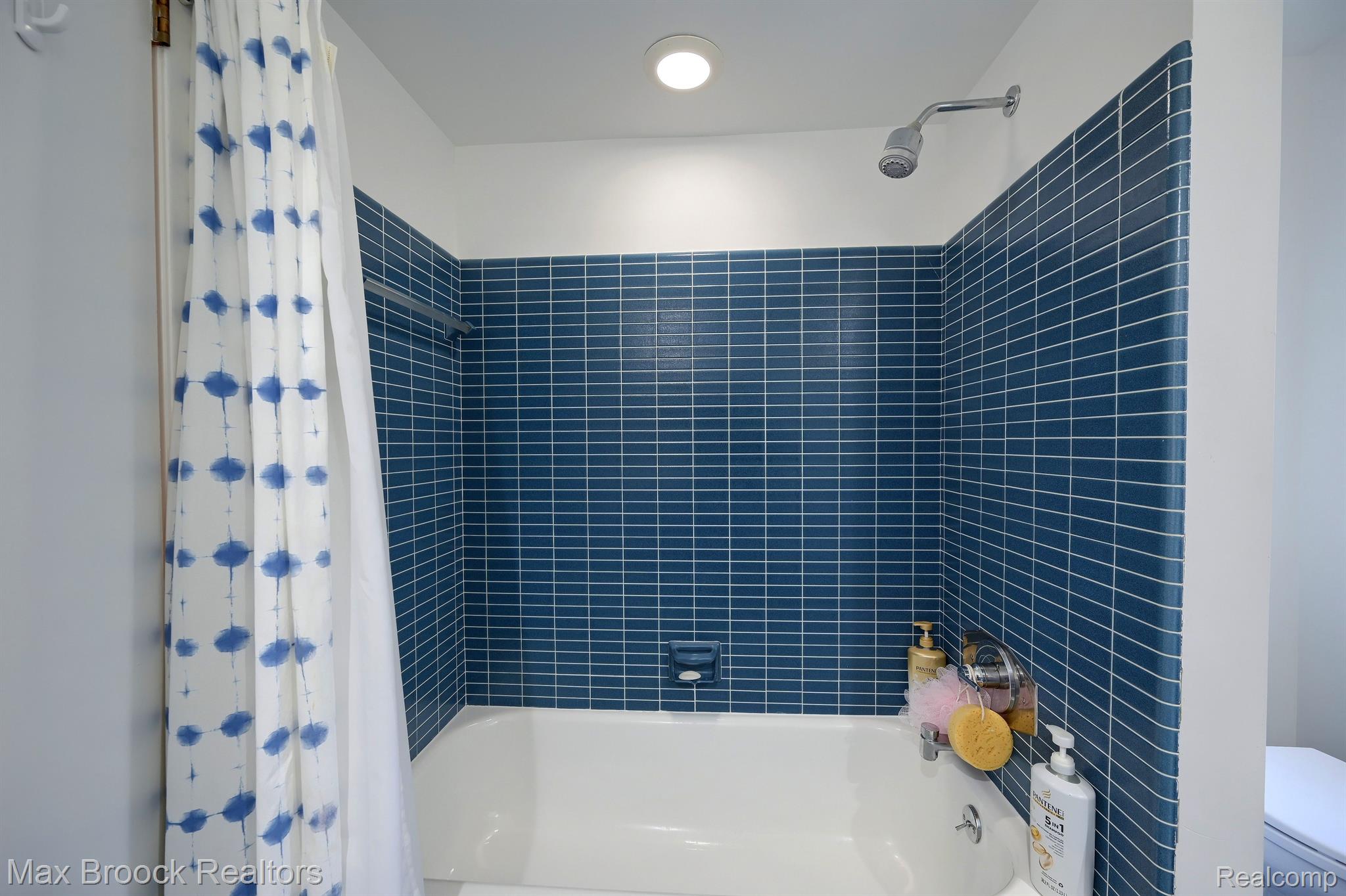 35181 SPRING HILL Road