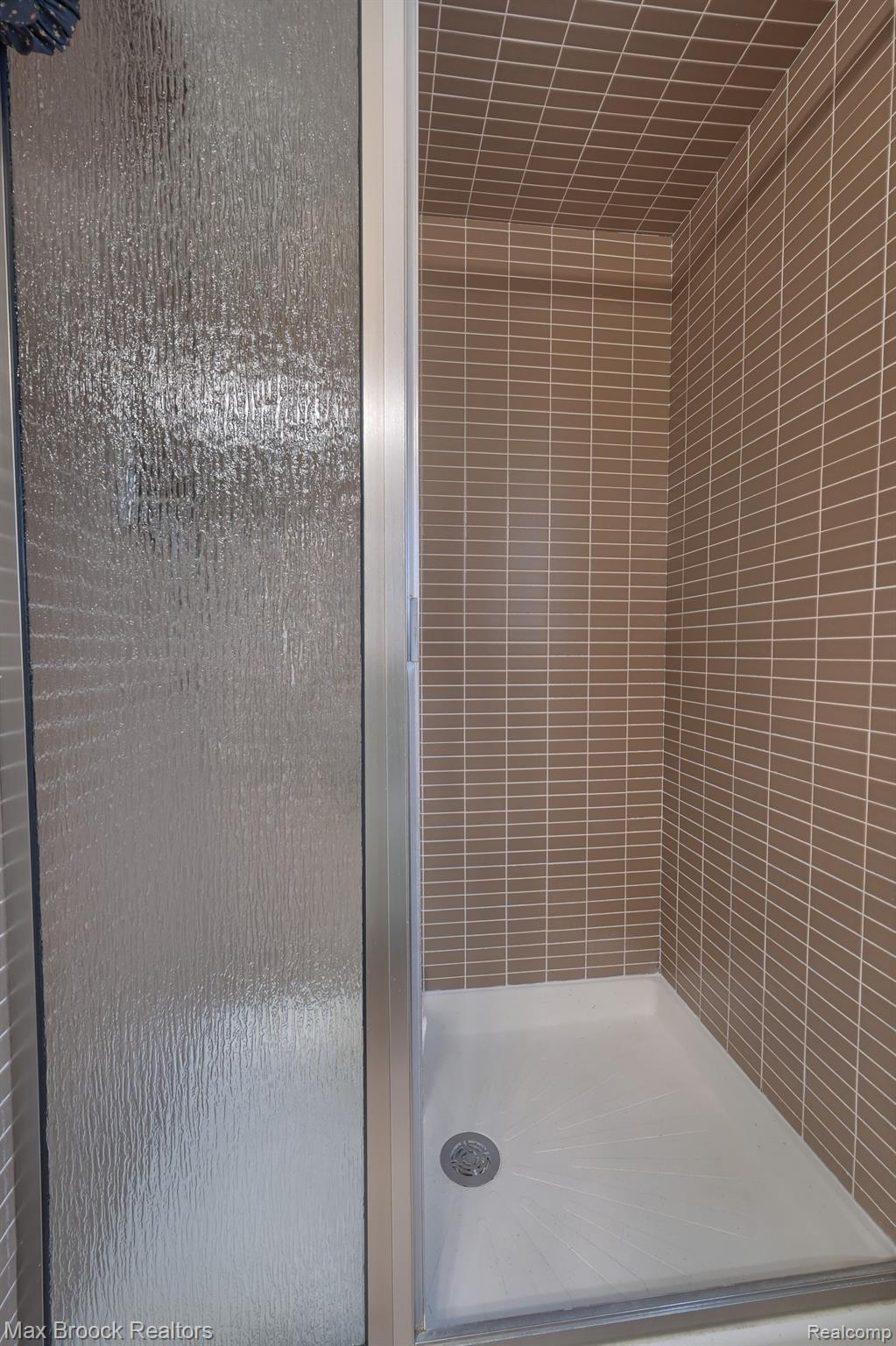 35181 SPRING HILL Road