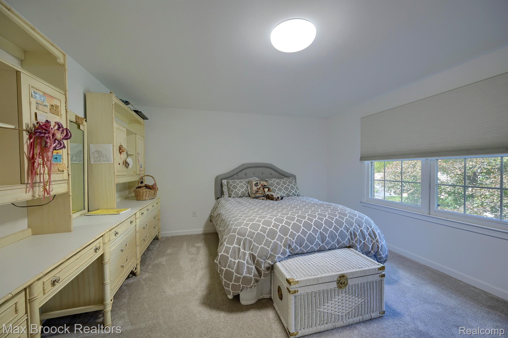 35181 SPRING HILL Road