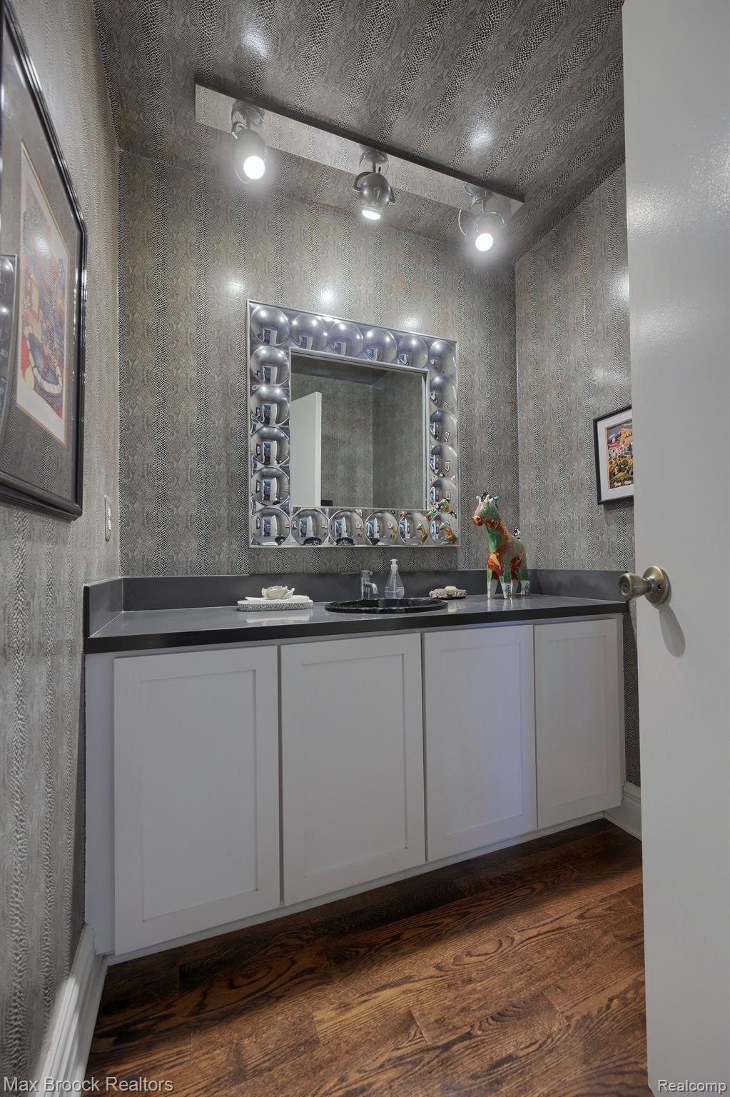 35181 SPRING HILL Road