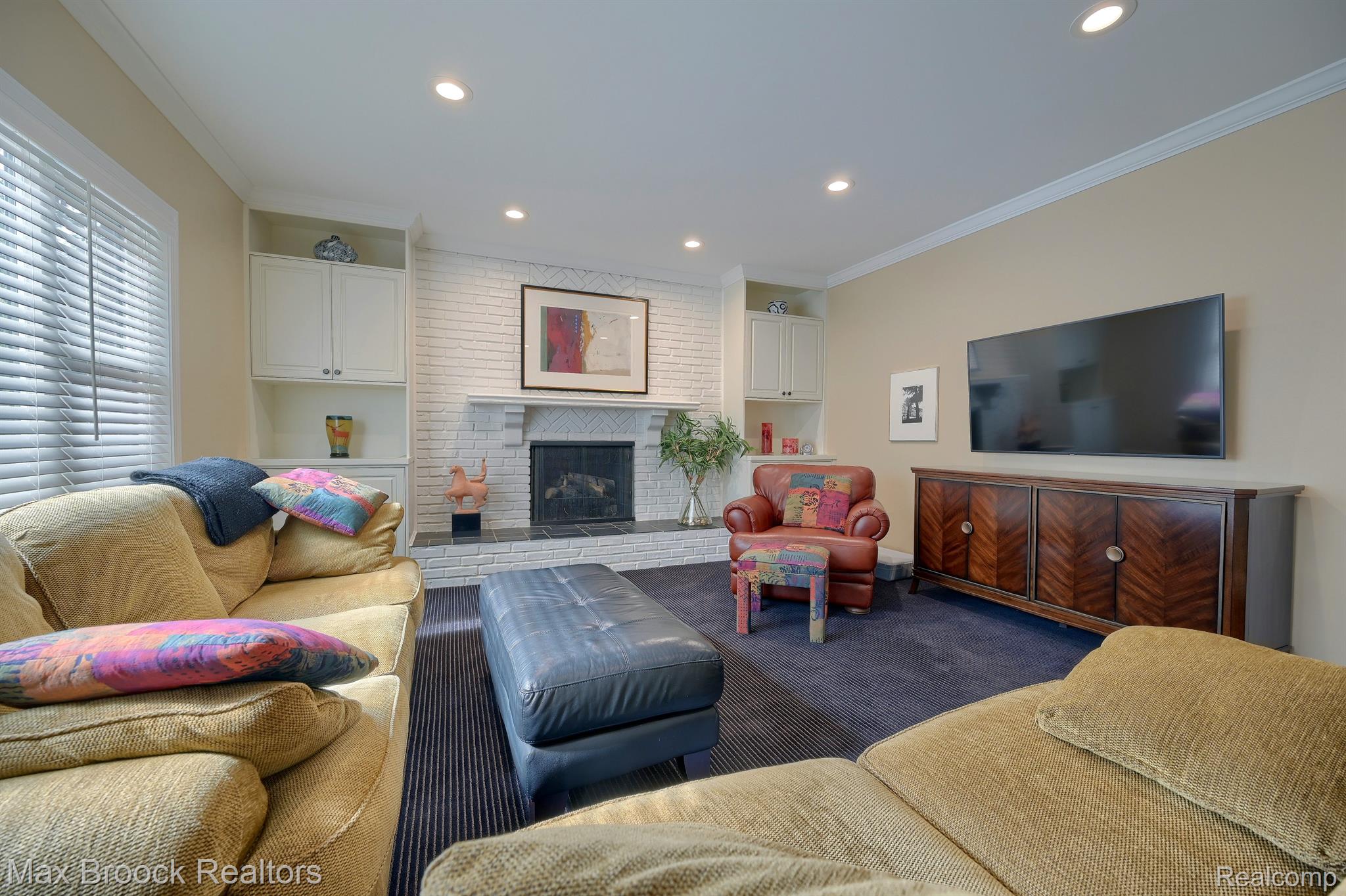 35181 SPRING HILL Road