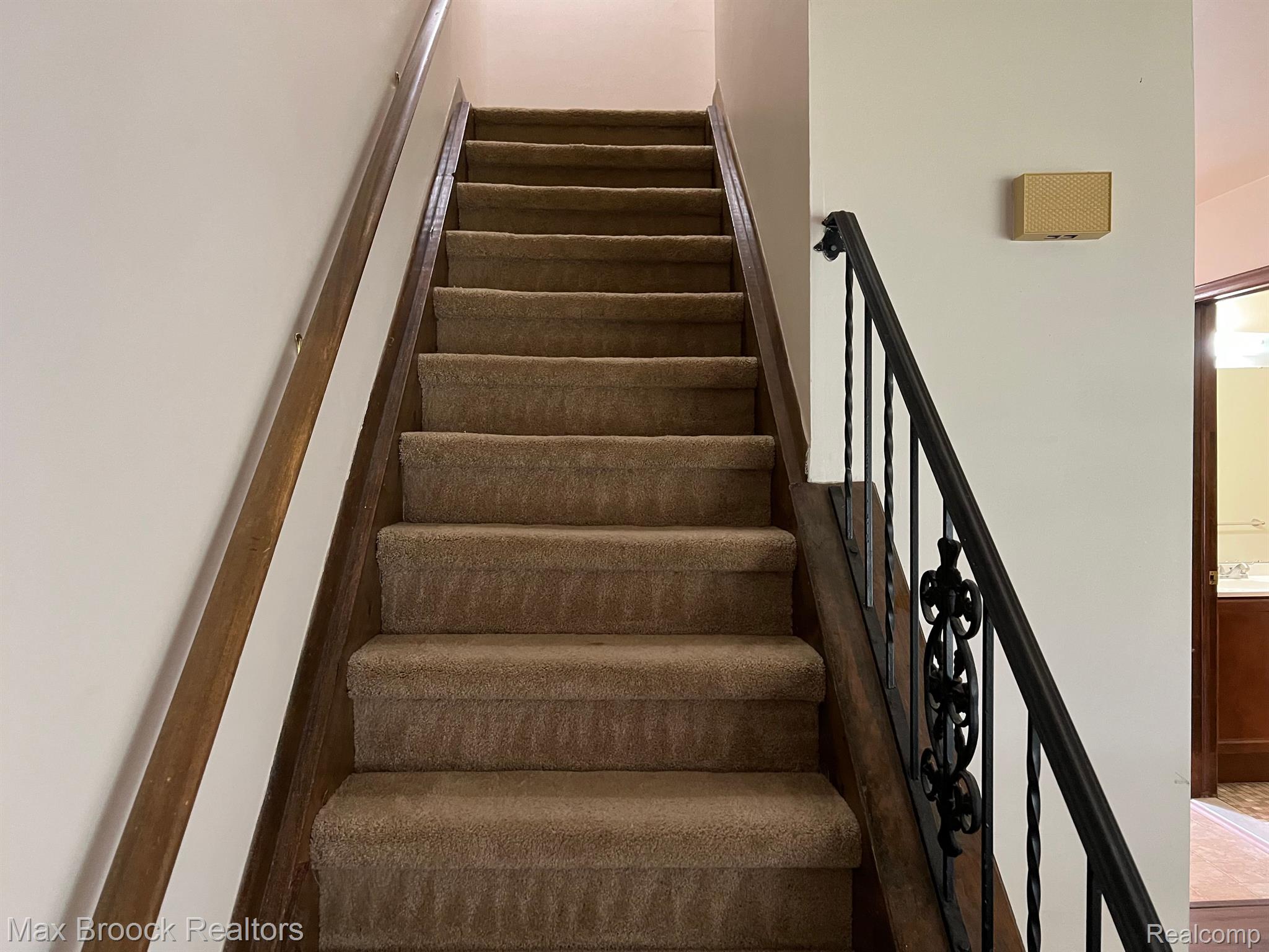 5133 CASS ELIZABETH Road