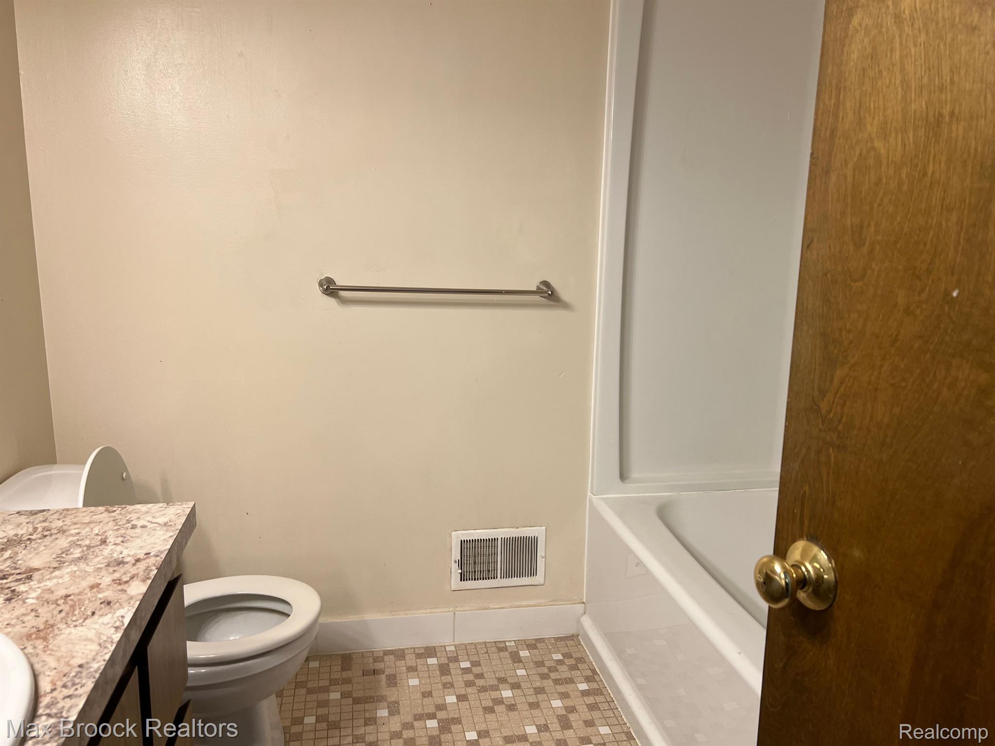 5133 CASS ELIZABETH Road