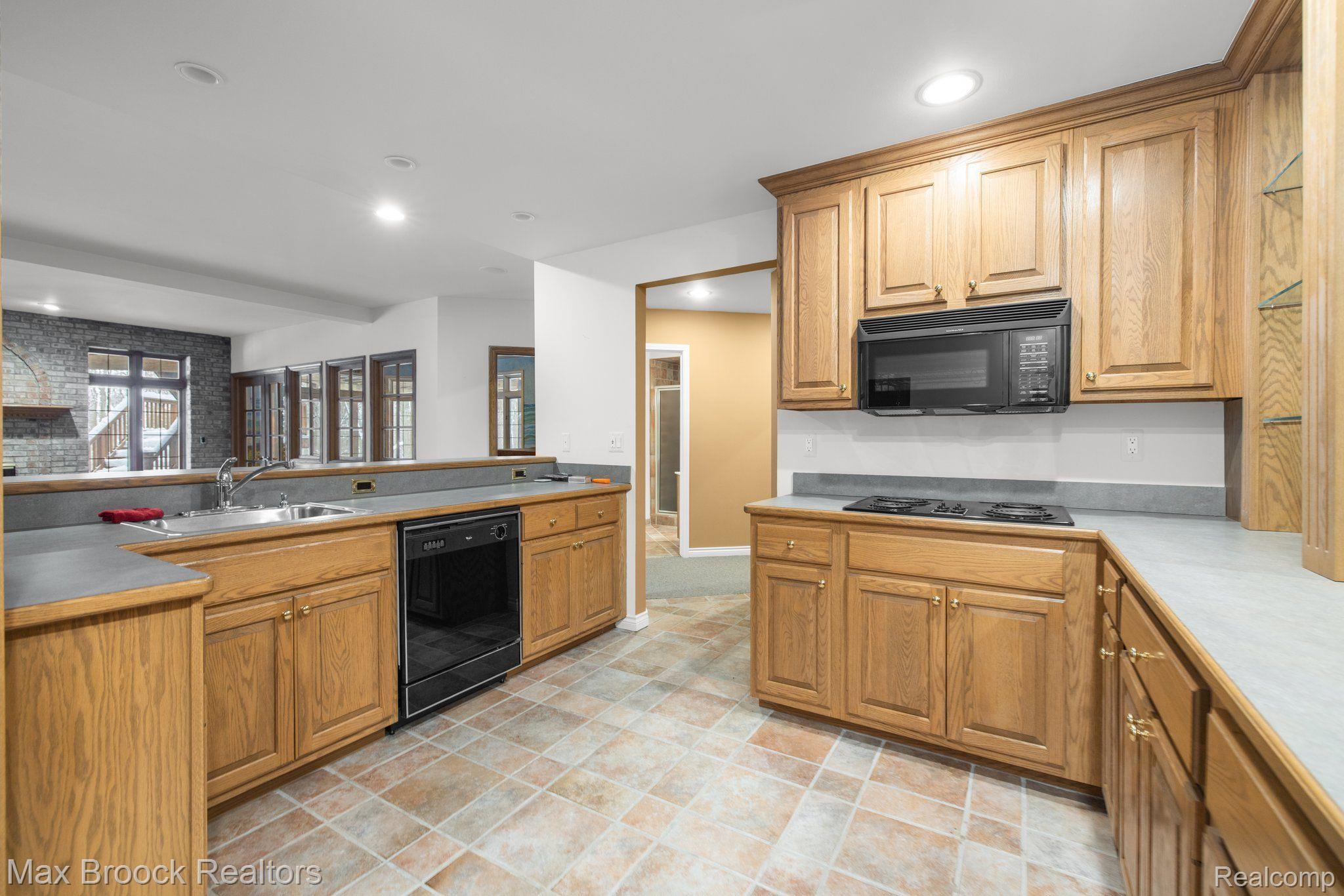 3447 JOSSMAN Hills