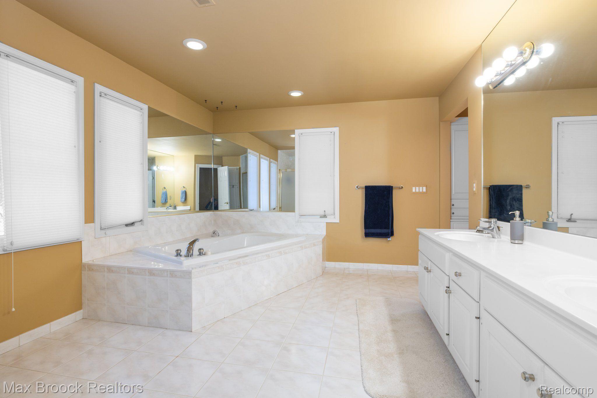 3447 JOSSMAN Hills