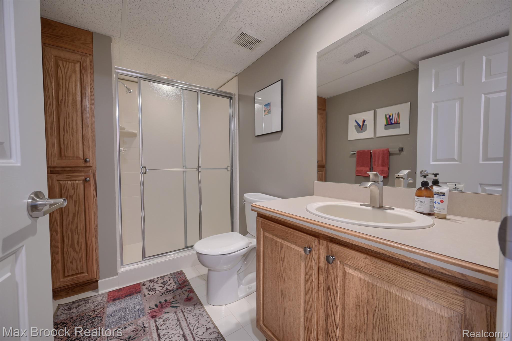 1644 BOULDER Court