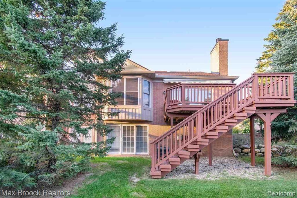 1644 BOULDER Court