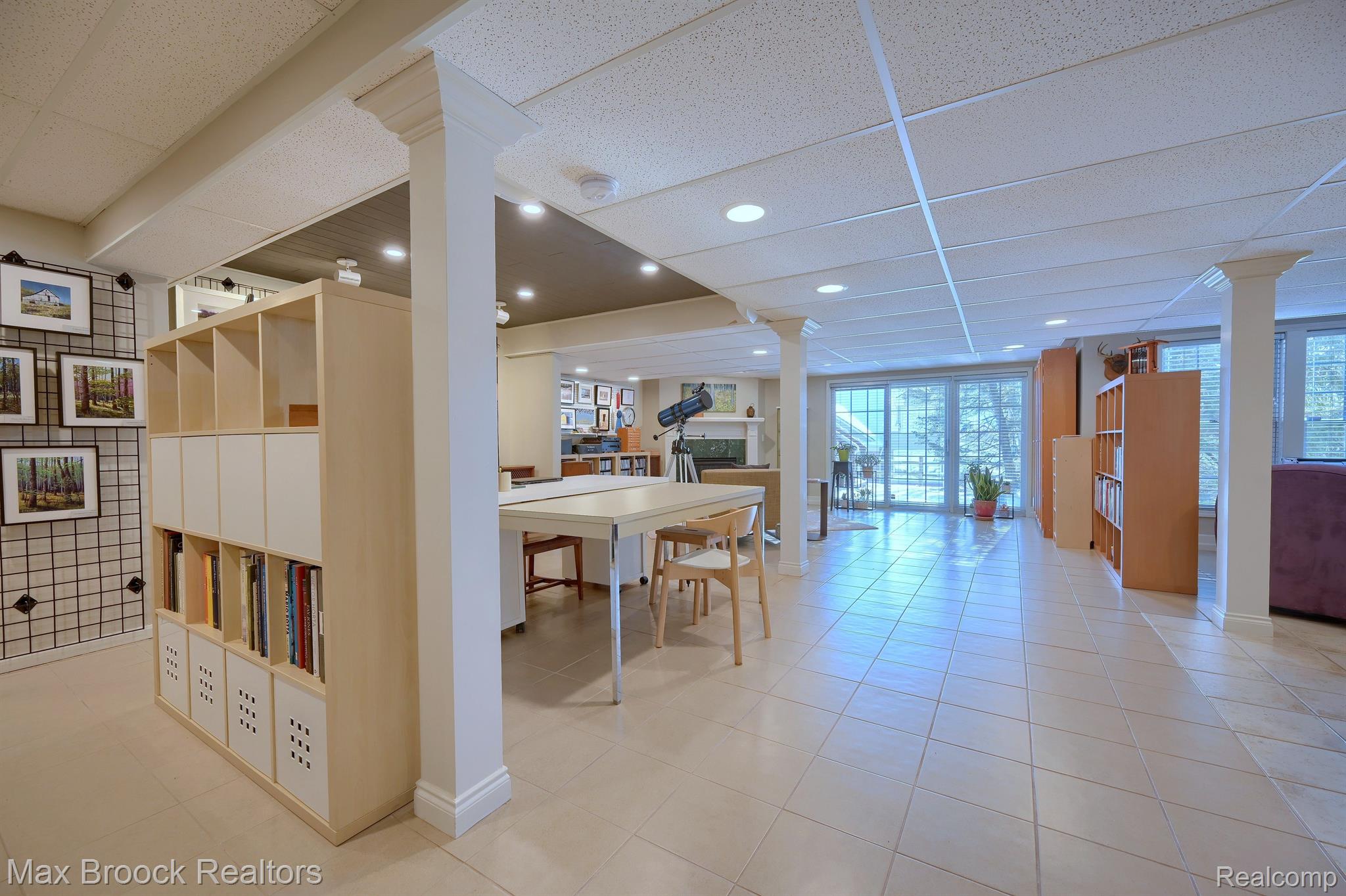 1644 BOULDER Court