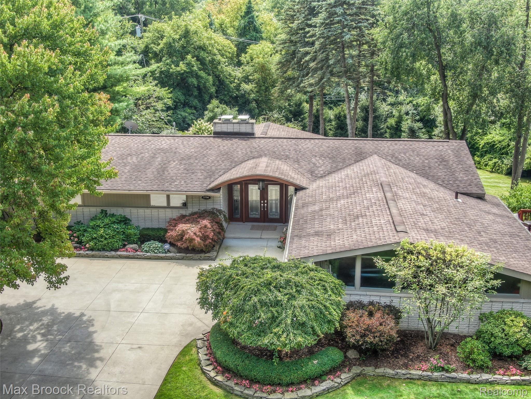 3790 BURNING TREE Drive