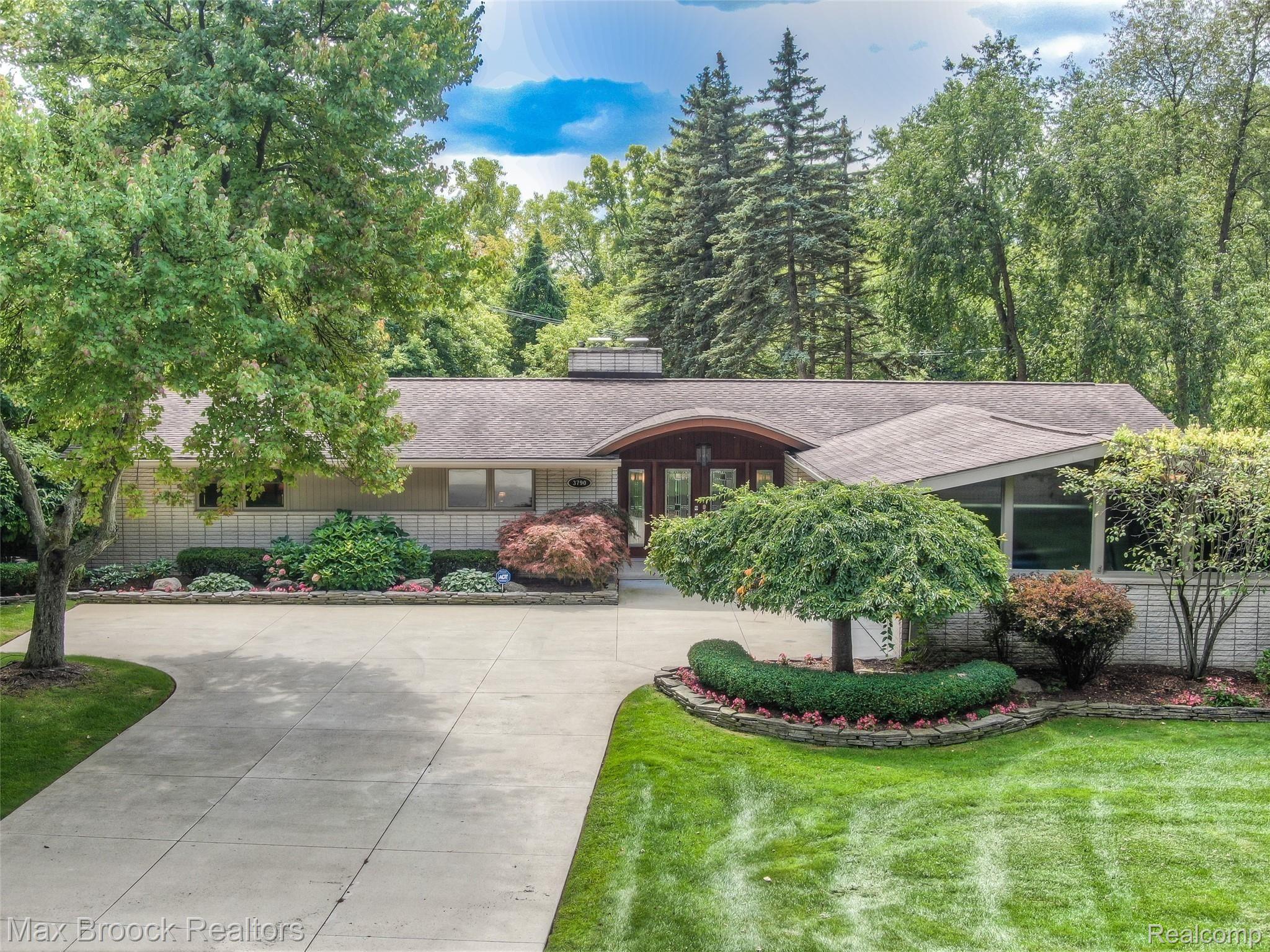 3790 BURNING TREE Drive