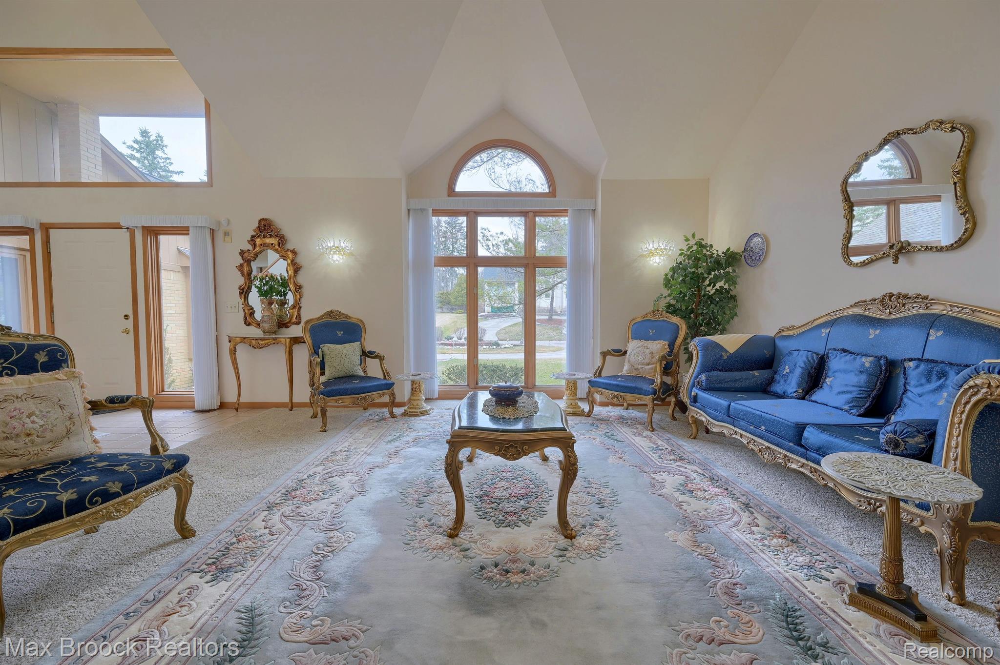 5269 POND BLUFF Drive