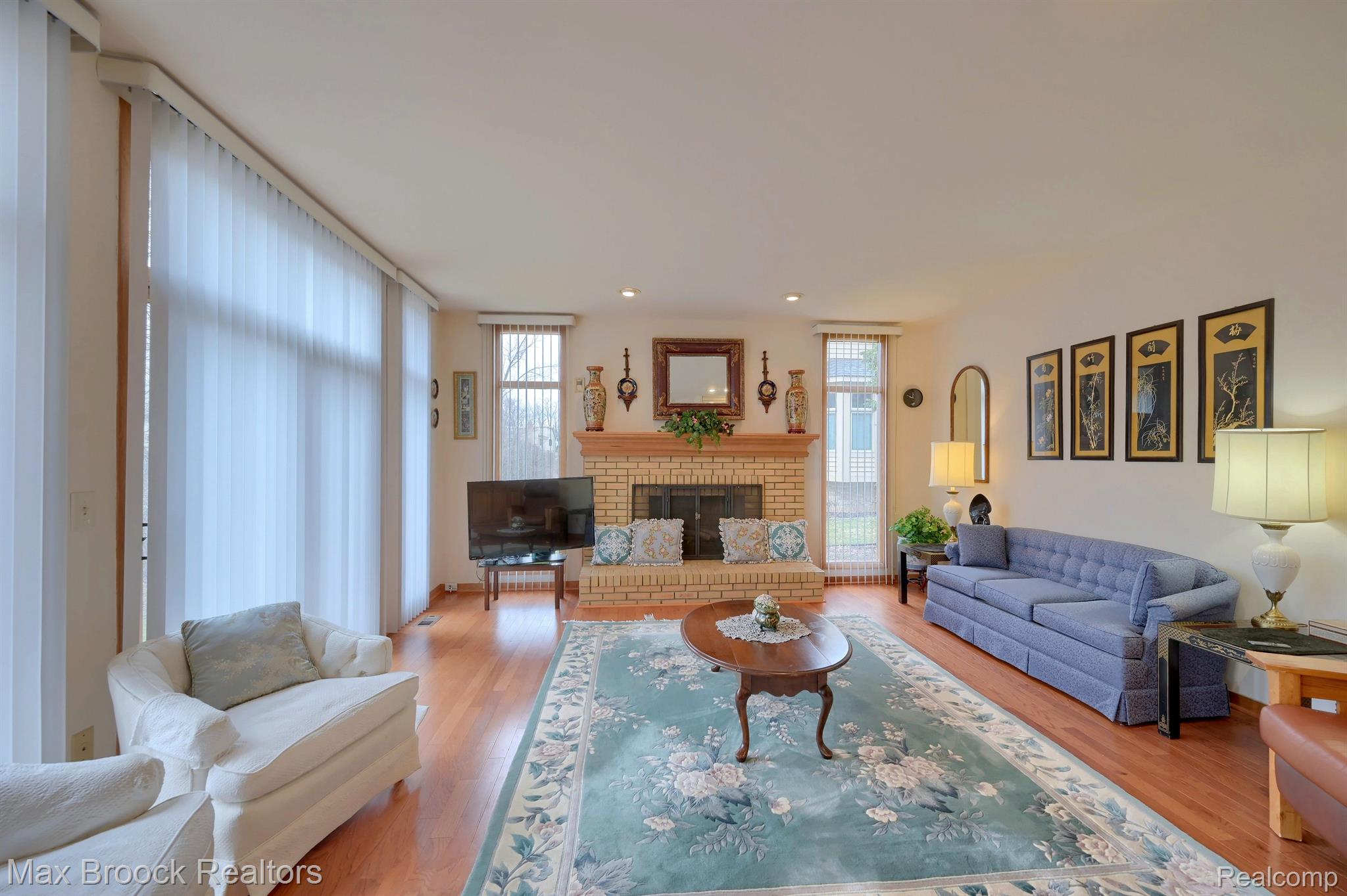 5269 POND BLUFF Drive