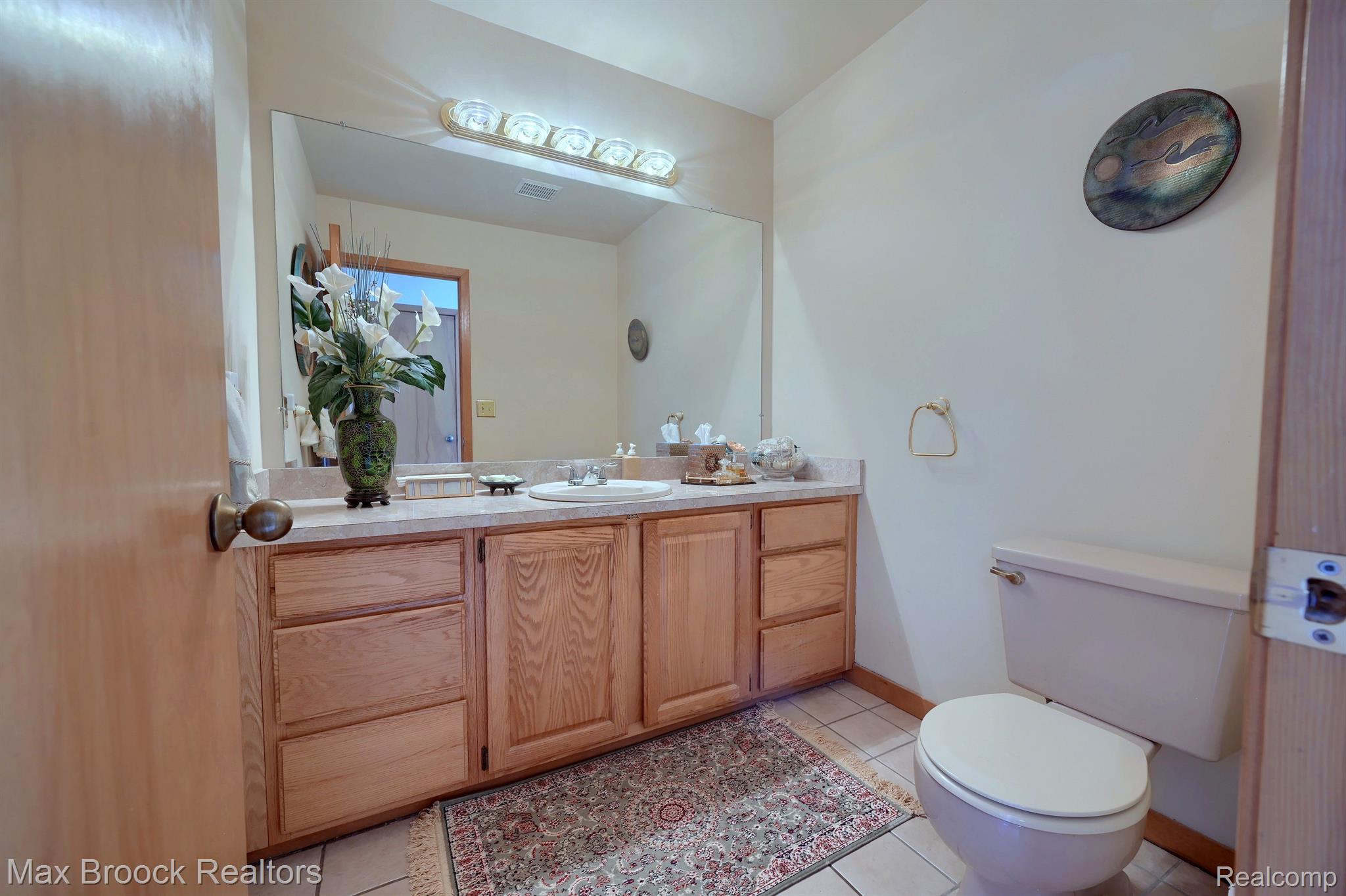 5269 POND BLUFF Drive