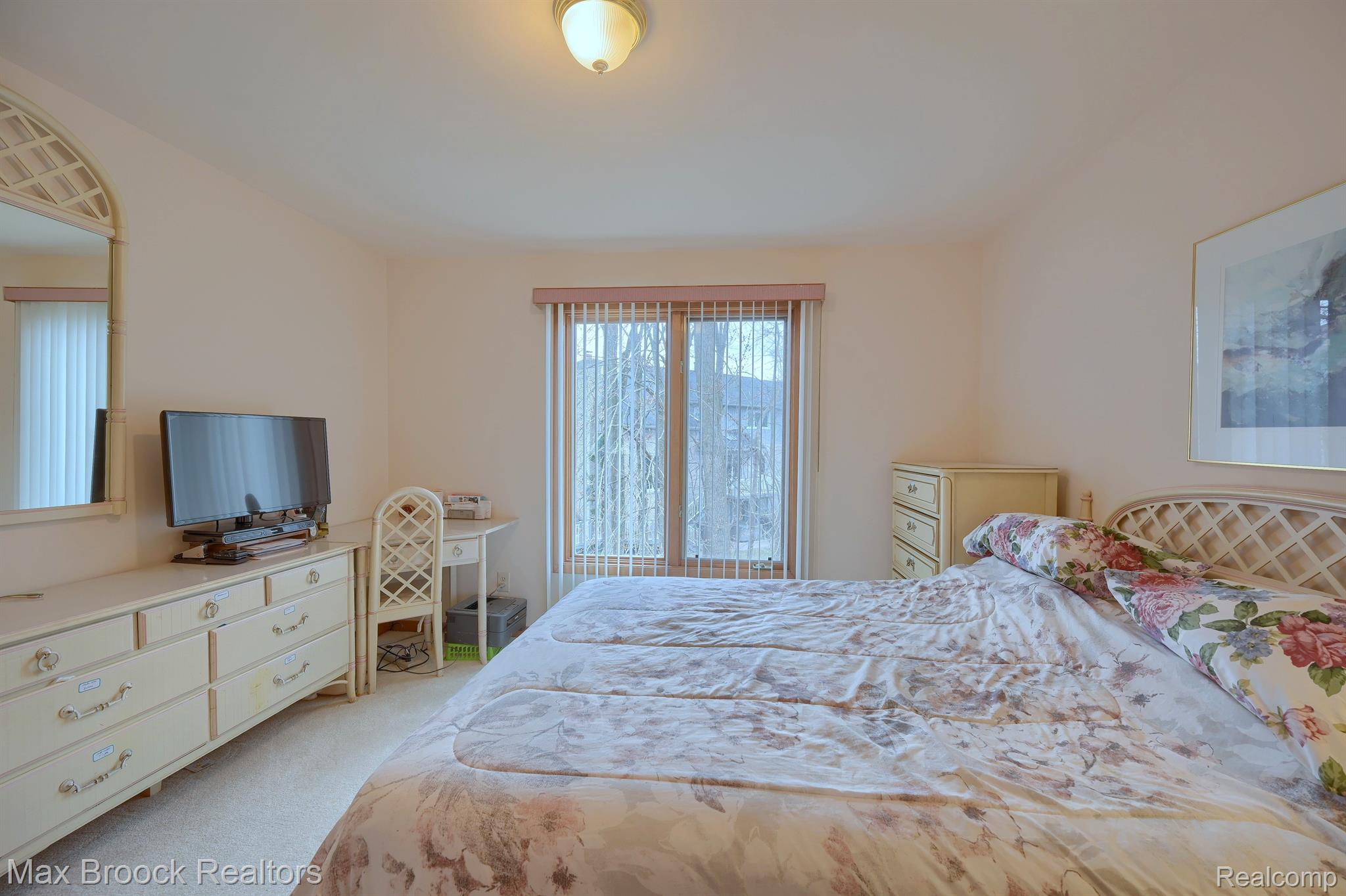 5269 POND BLUFF Drive