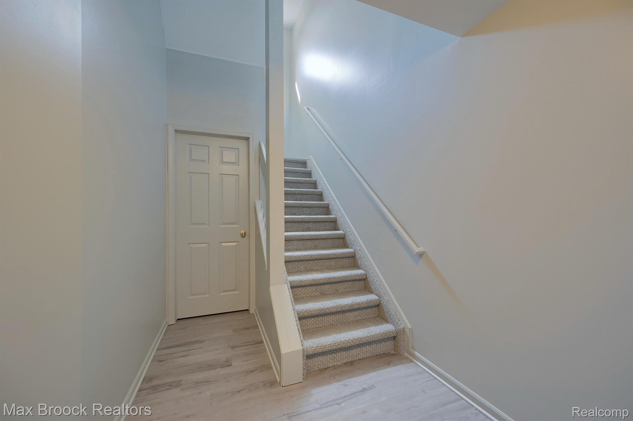 1504 MARYLAND CLUB Drive