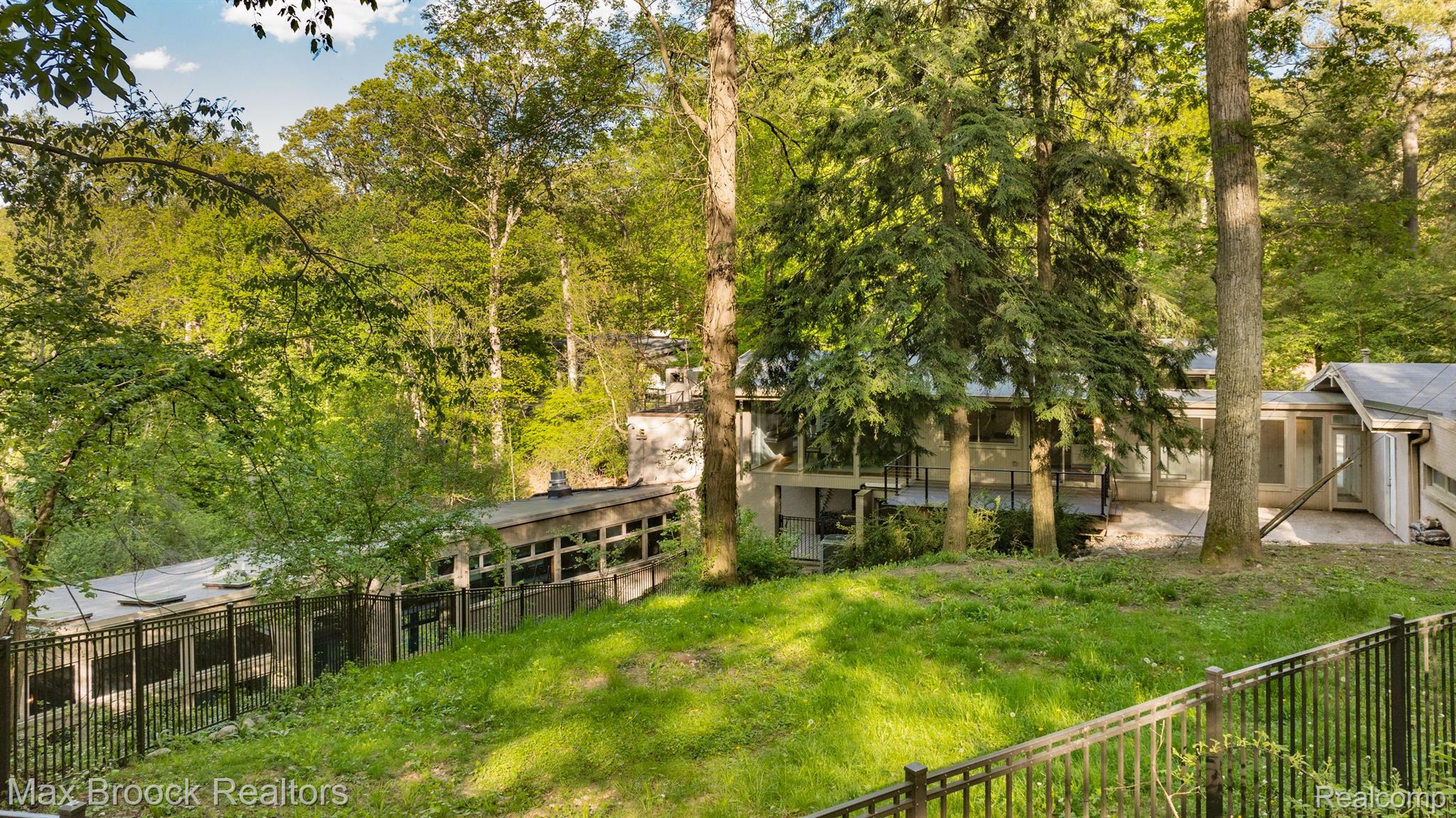 4366 RISDON Court