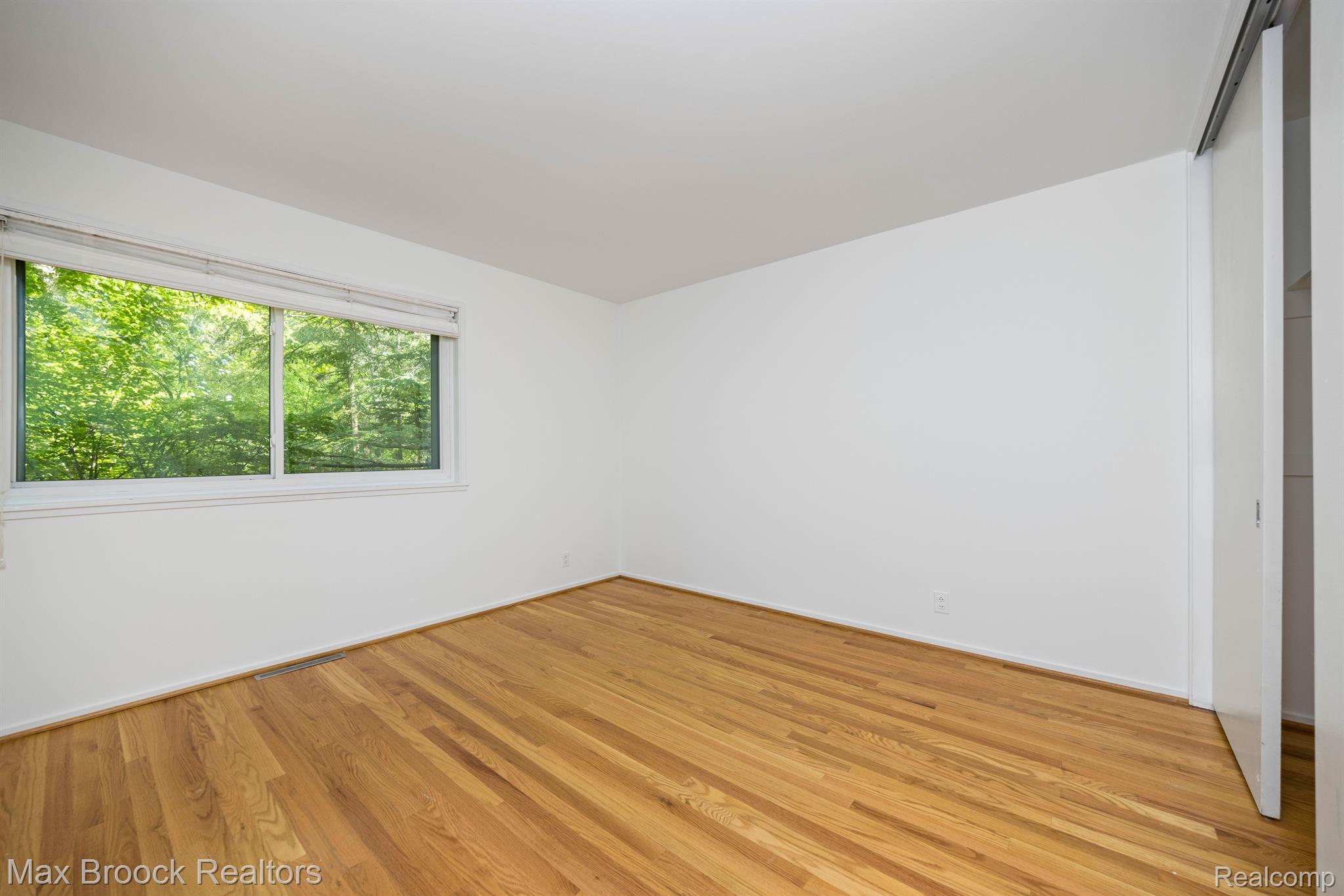 4366 RISDON Court