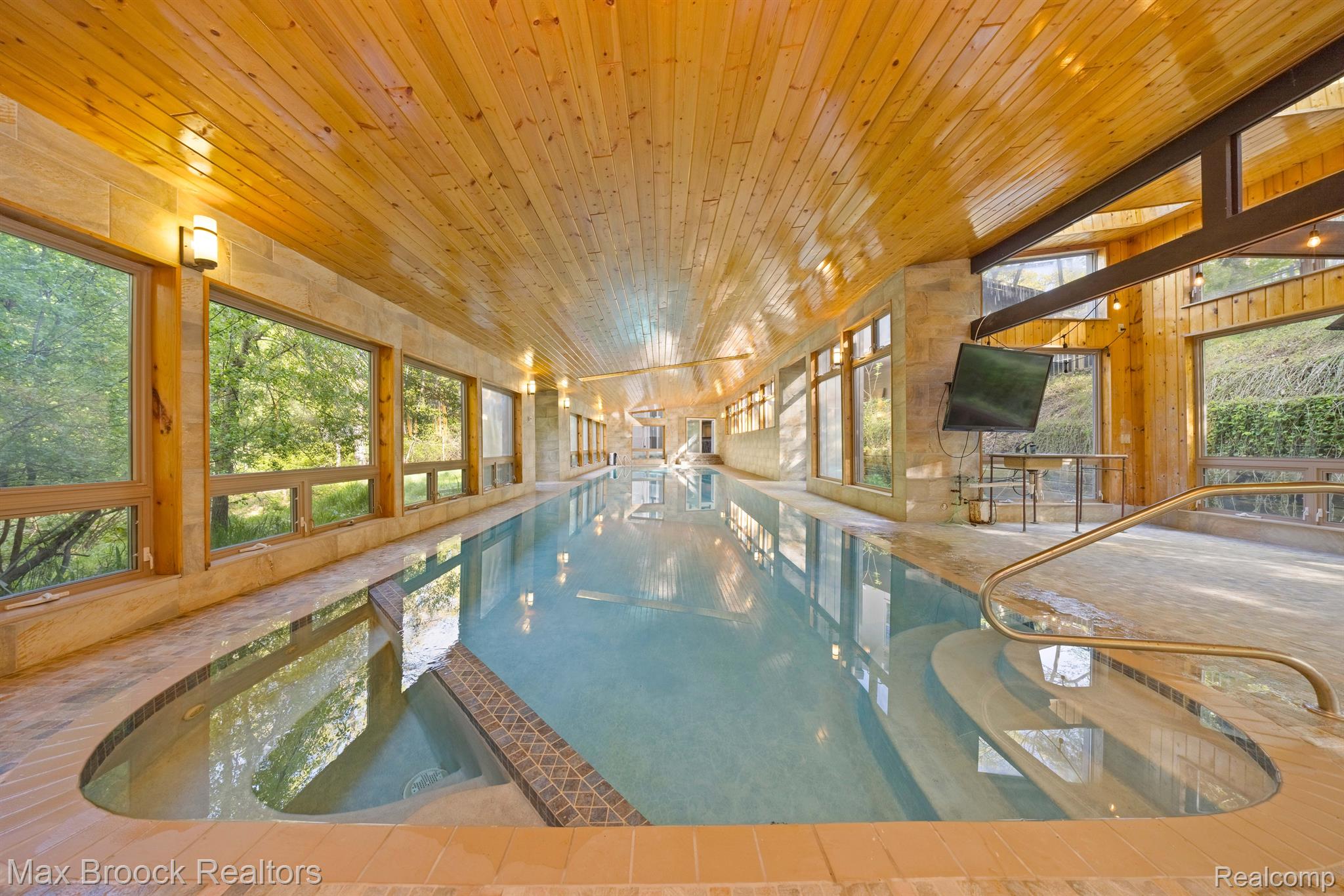 4366 RISDON Court