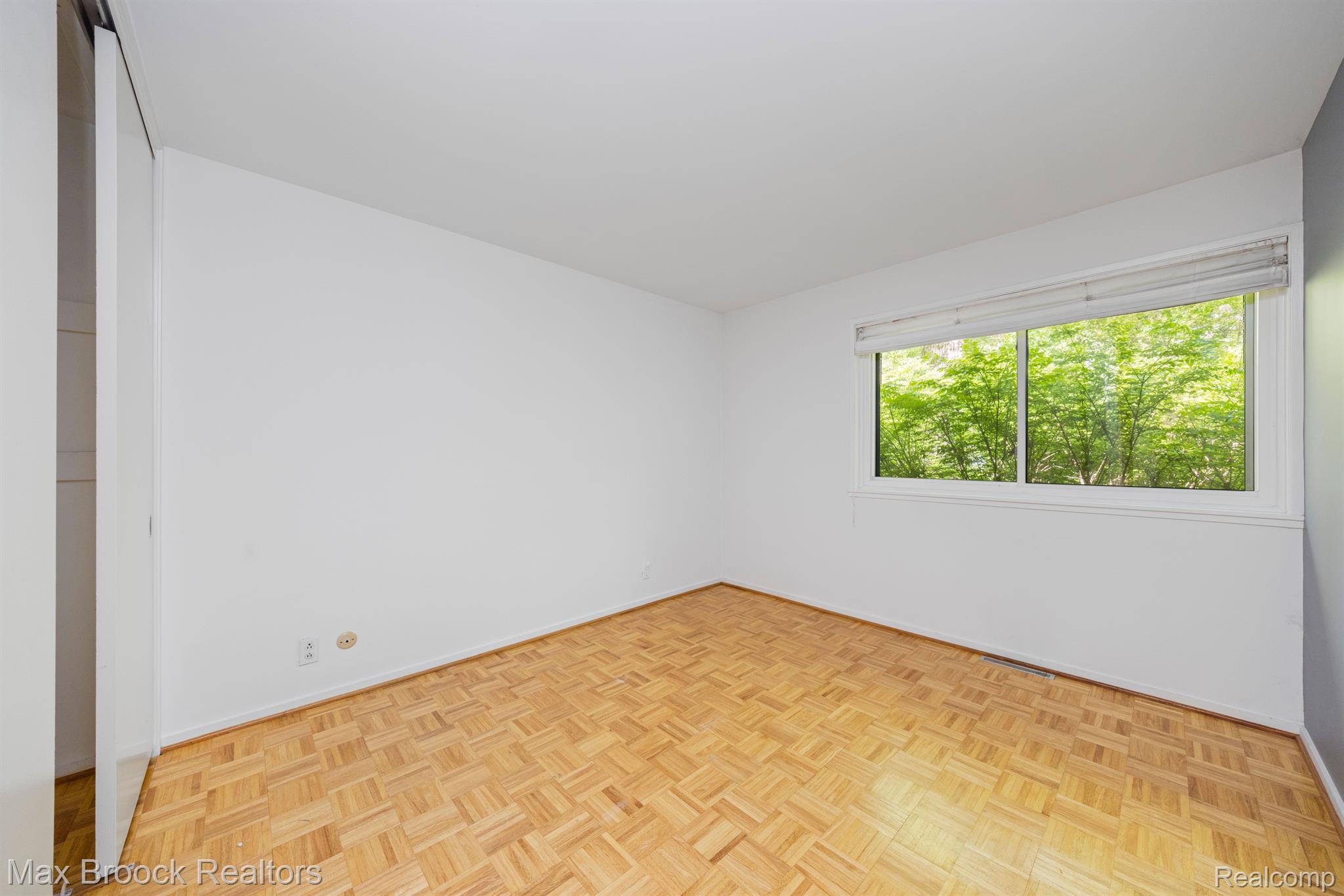 4366 RISDON Court