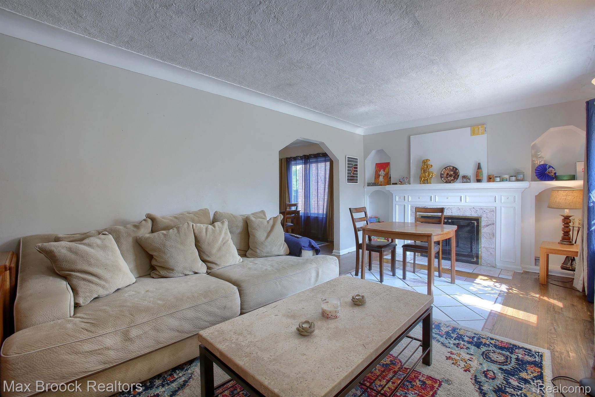 16587 FREELAND Street