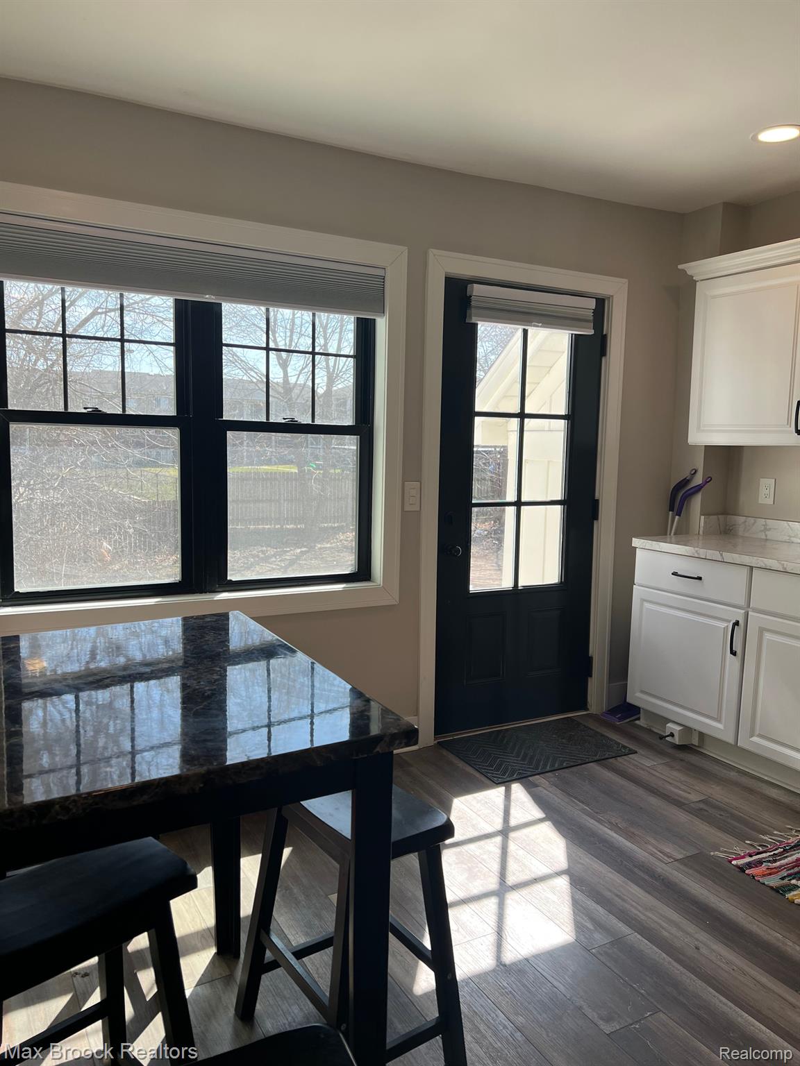 3575 Unit D CASS ELIZABETH Road