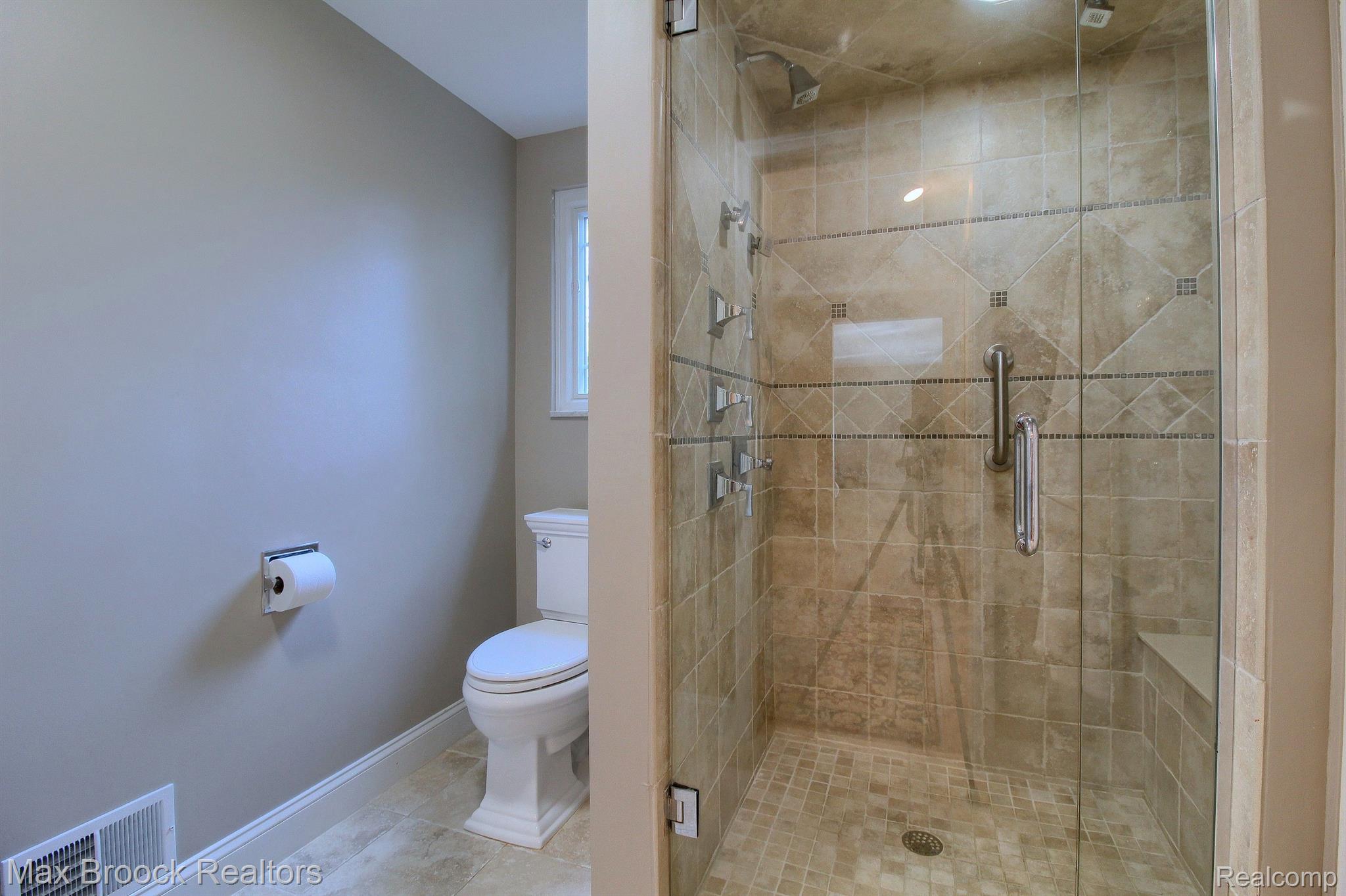 5379 KELLEN Lane