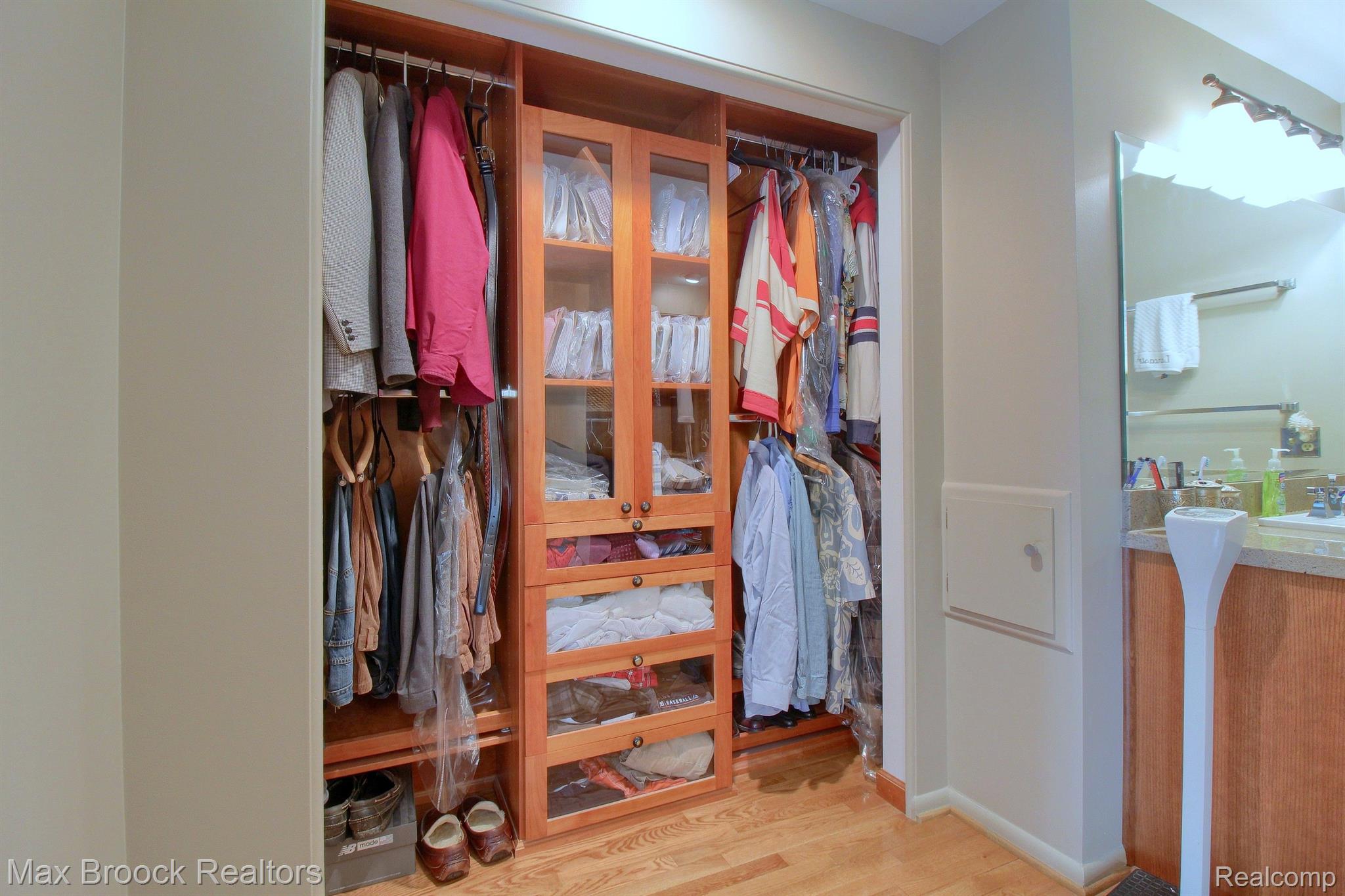 5379 KELLEN Lane