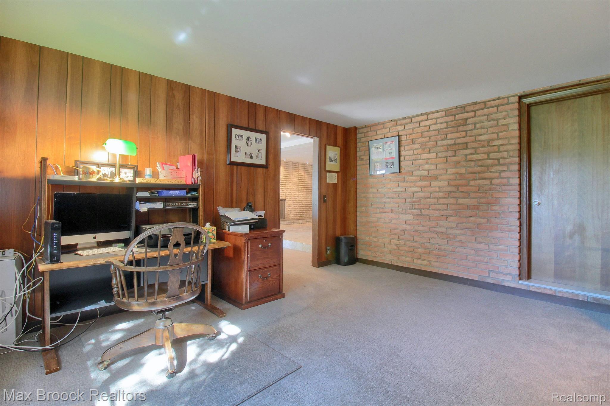 5379 KELLEN Lane