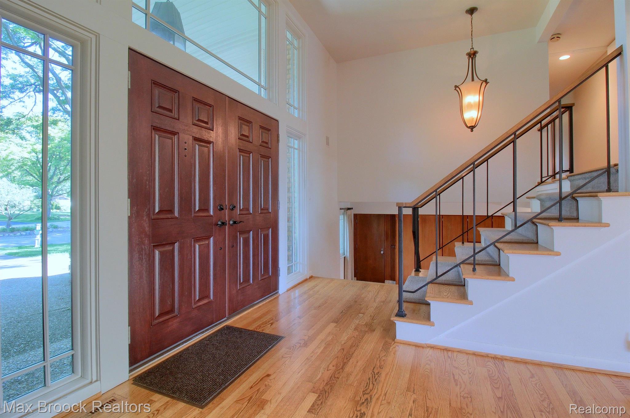 5379 KELLEN Lane