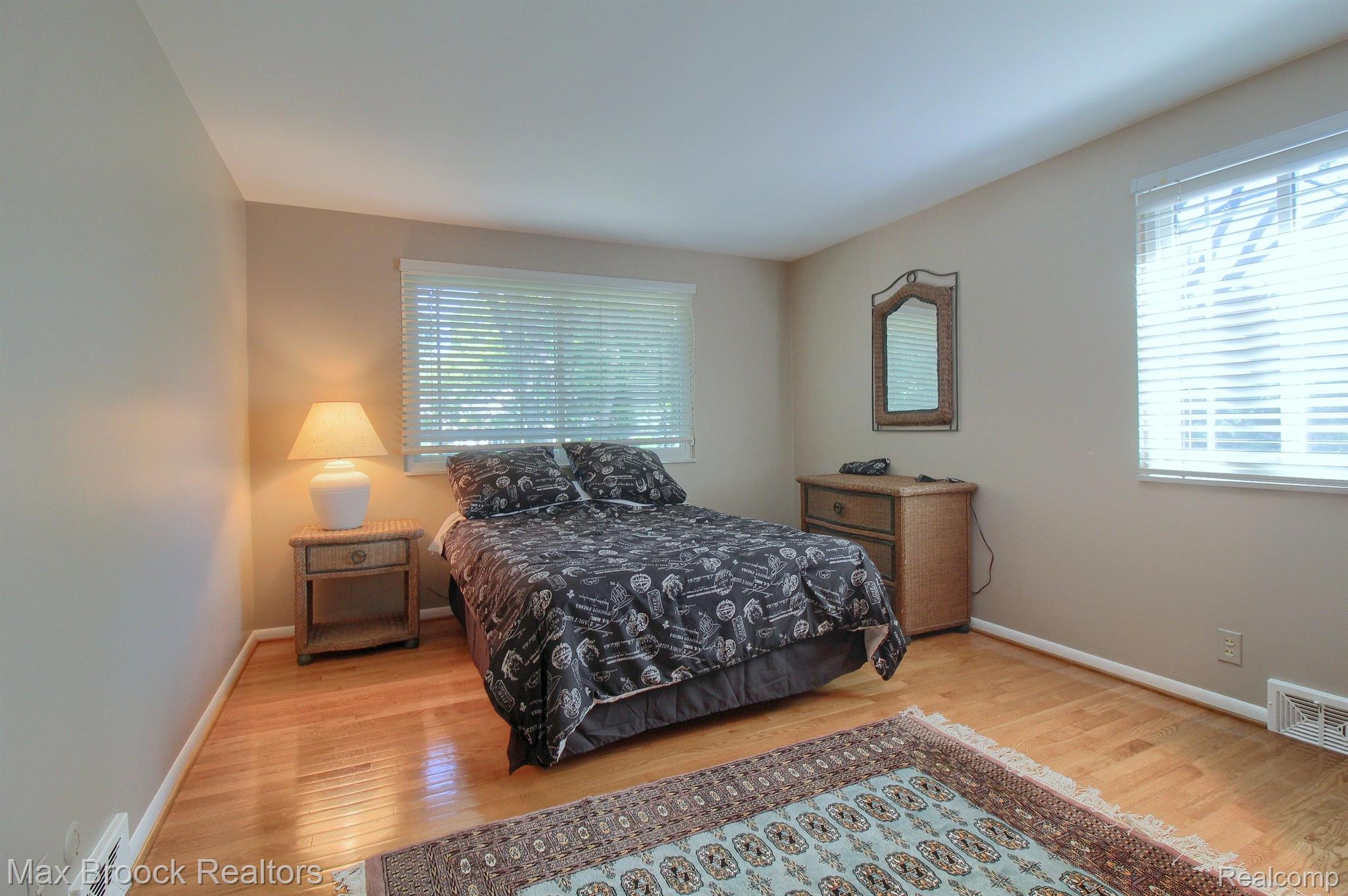 5379 KELLEN Lane
