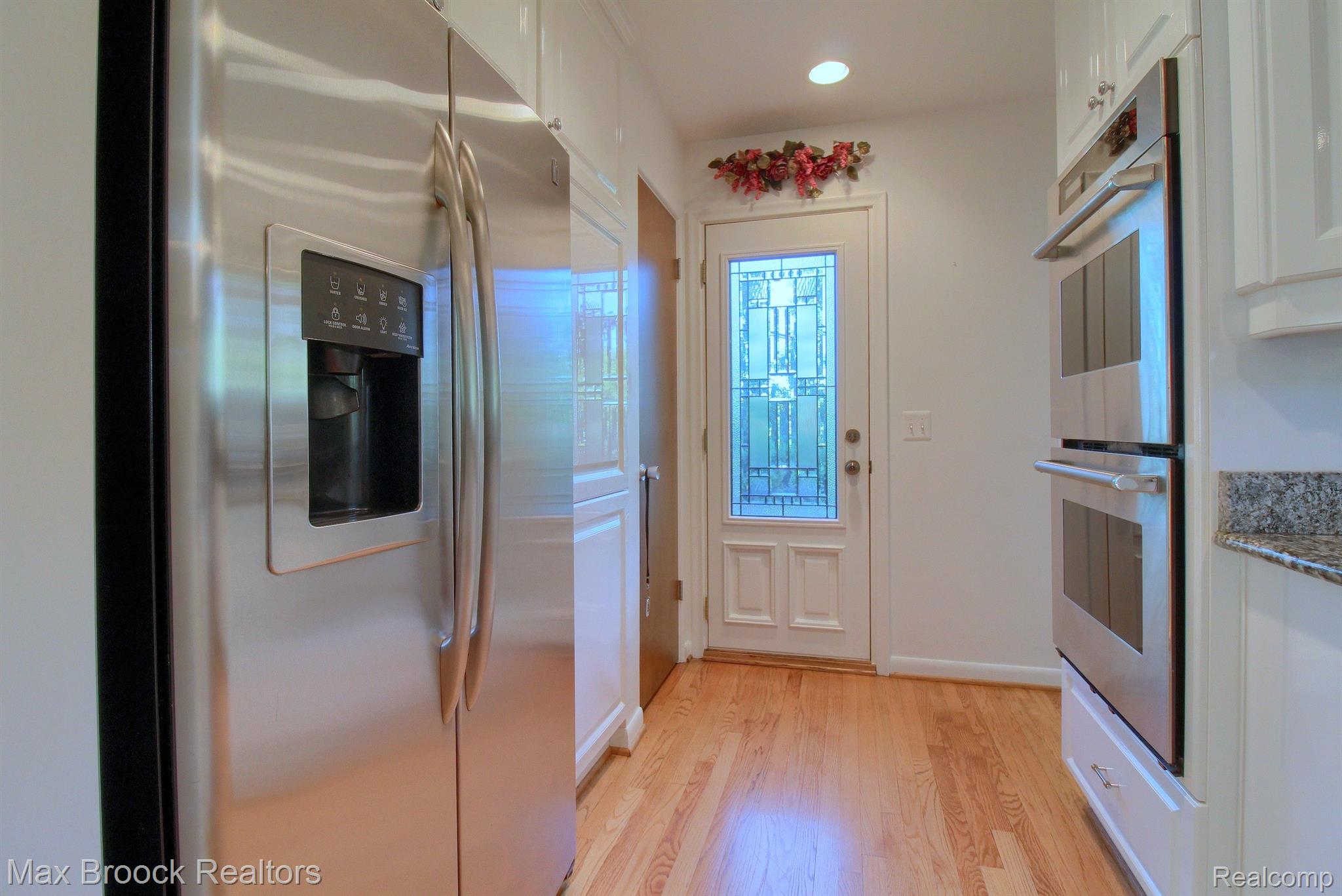 5379 KELLEN Lane
