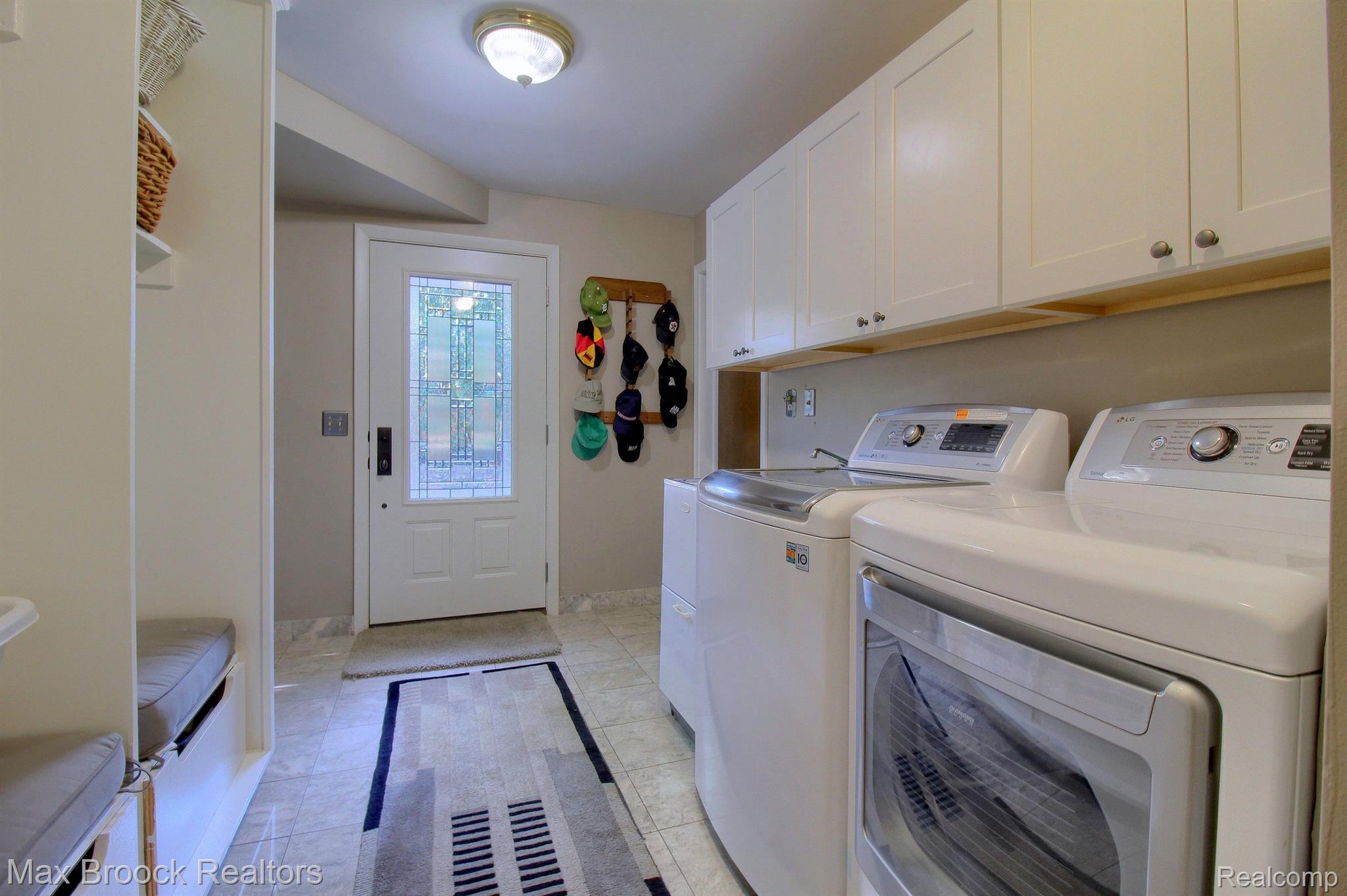 5379 KELLEN Lane