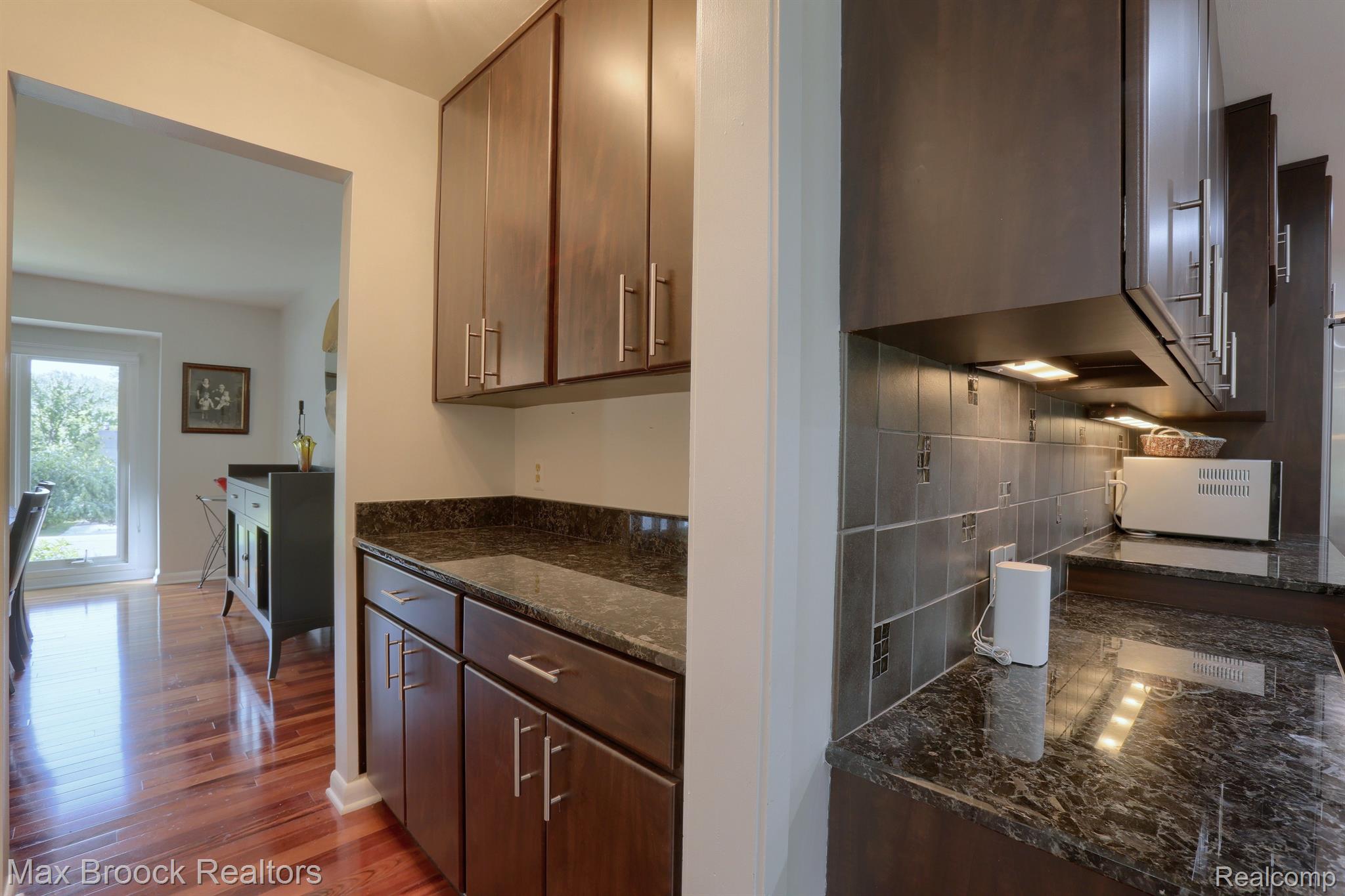 4530 WALDEN Drive