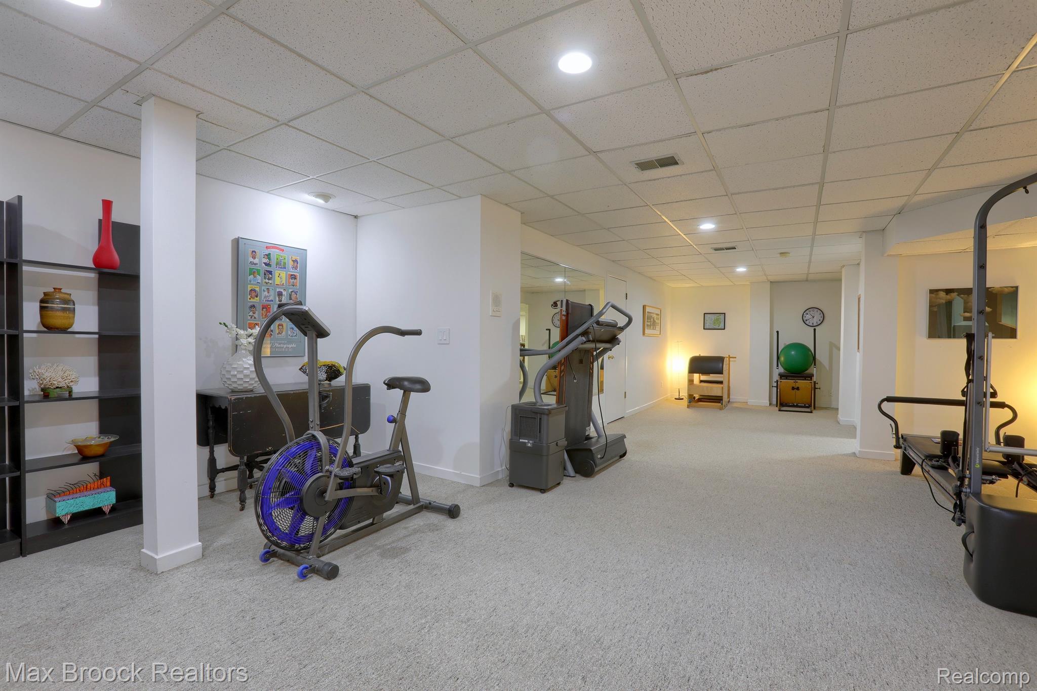 4530 WALDEN Drive