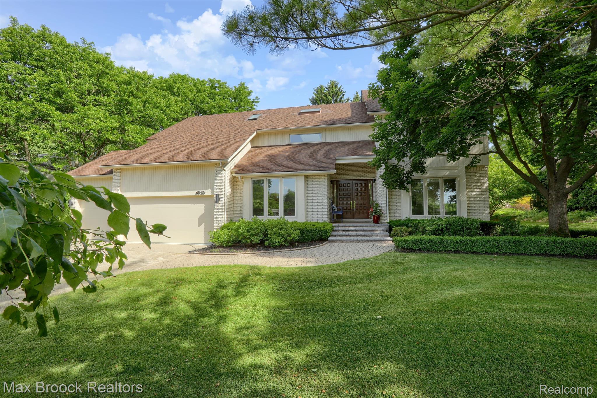 4530 WALDEN Drive